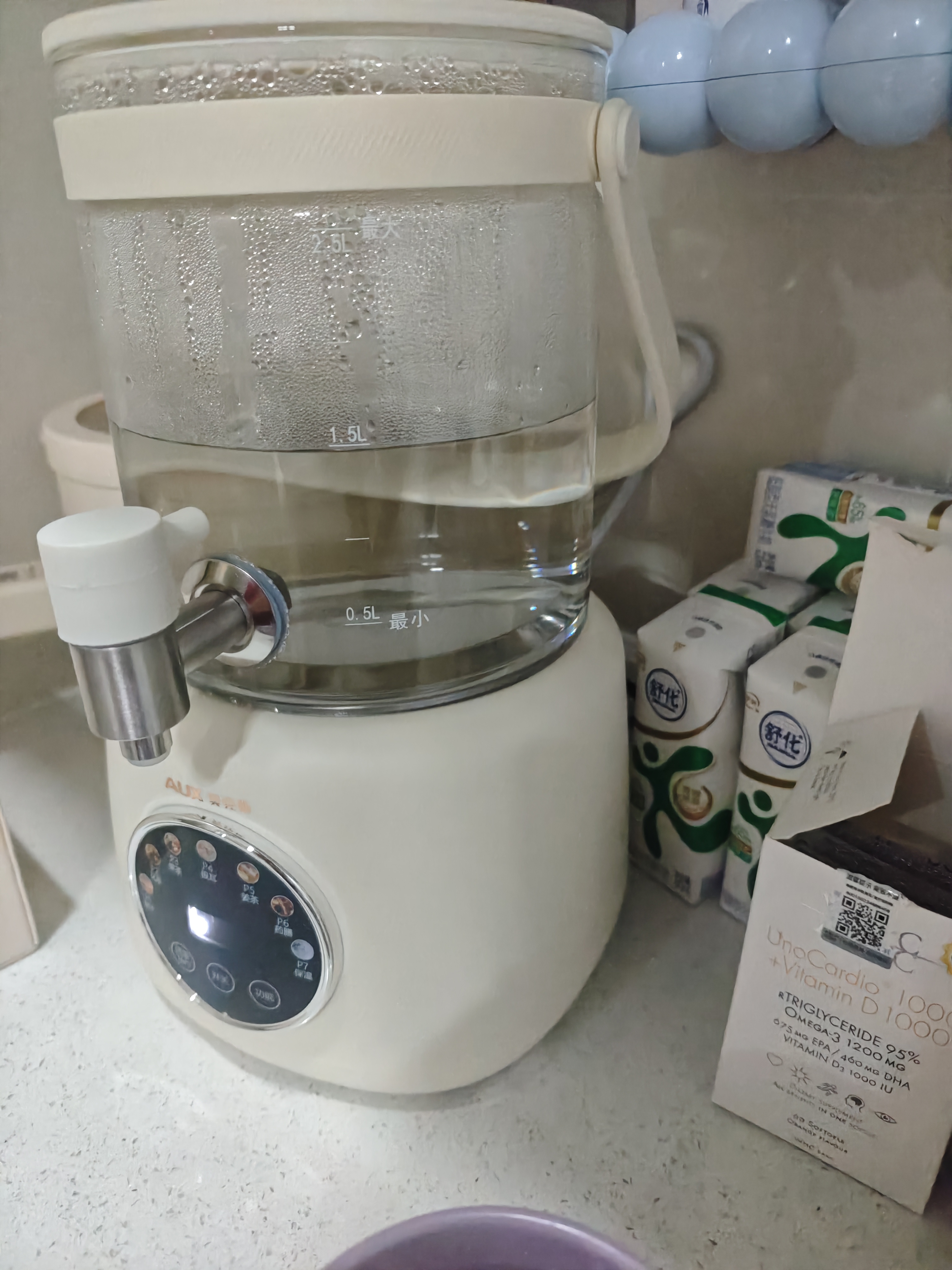 奥克斯（AUX）养生壶花茶养生桶桶水龙头烧水壶煮茶器煮茶壶调奶冲奶母婴恒温电热水壶YS126A 实拍图