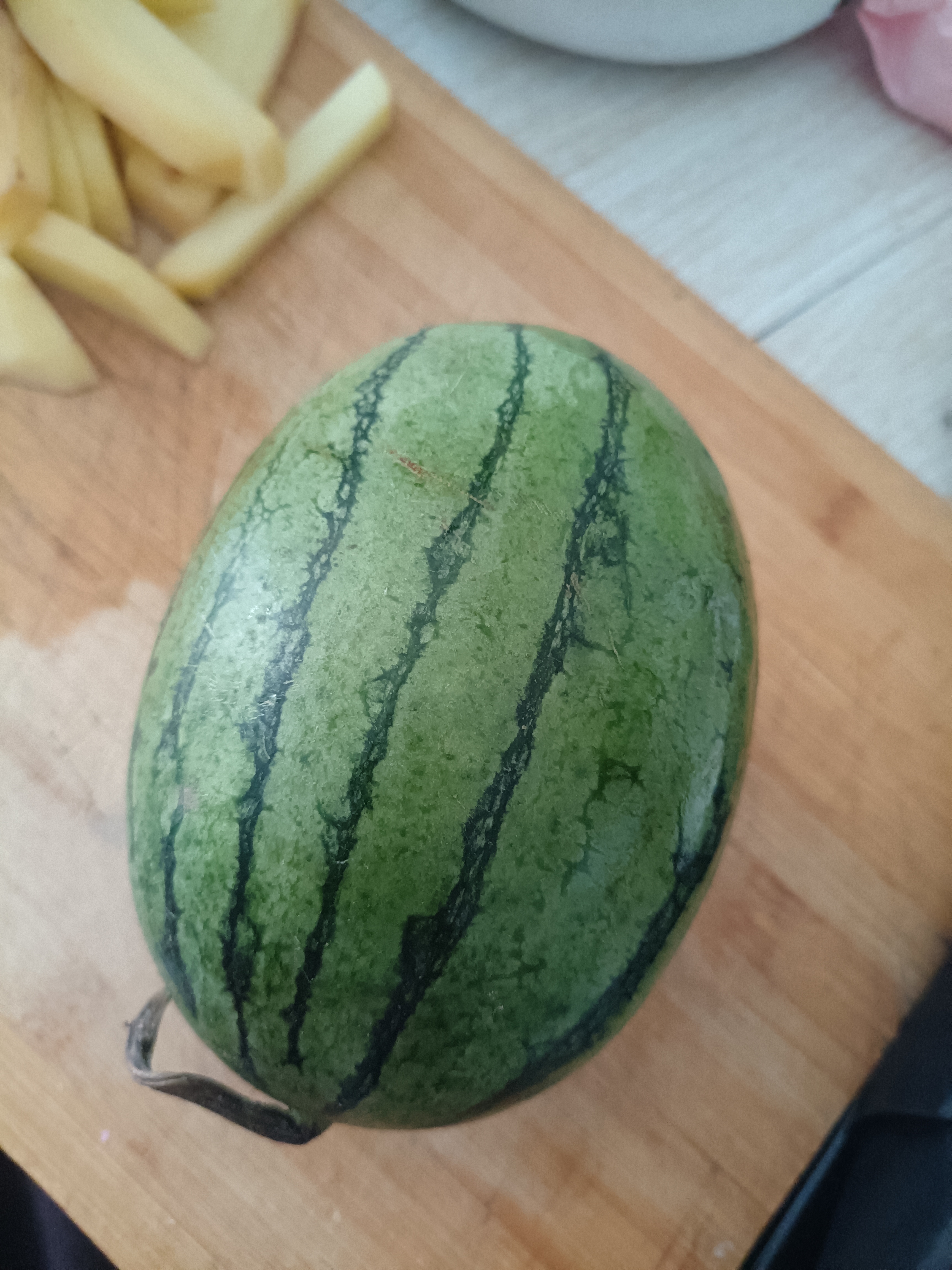 手剥皮小西瓜2K小糖丸西瓜新鲜水果薄皮西瓜脆甜手撕红肉甜瓜整箱 小糖丸1.5-2斤净重1.3斤+ 实拍图