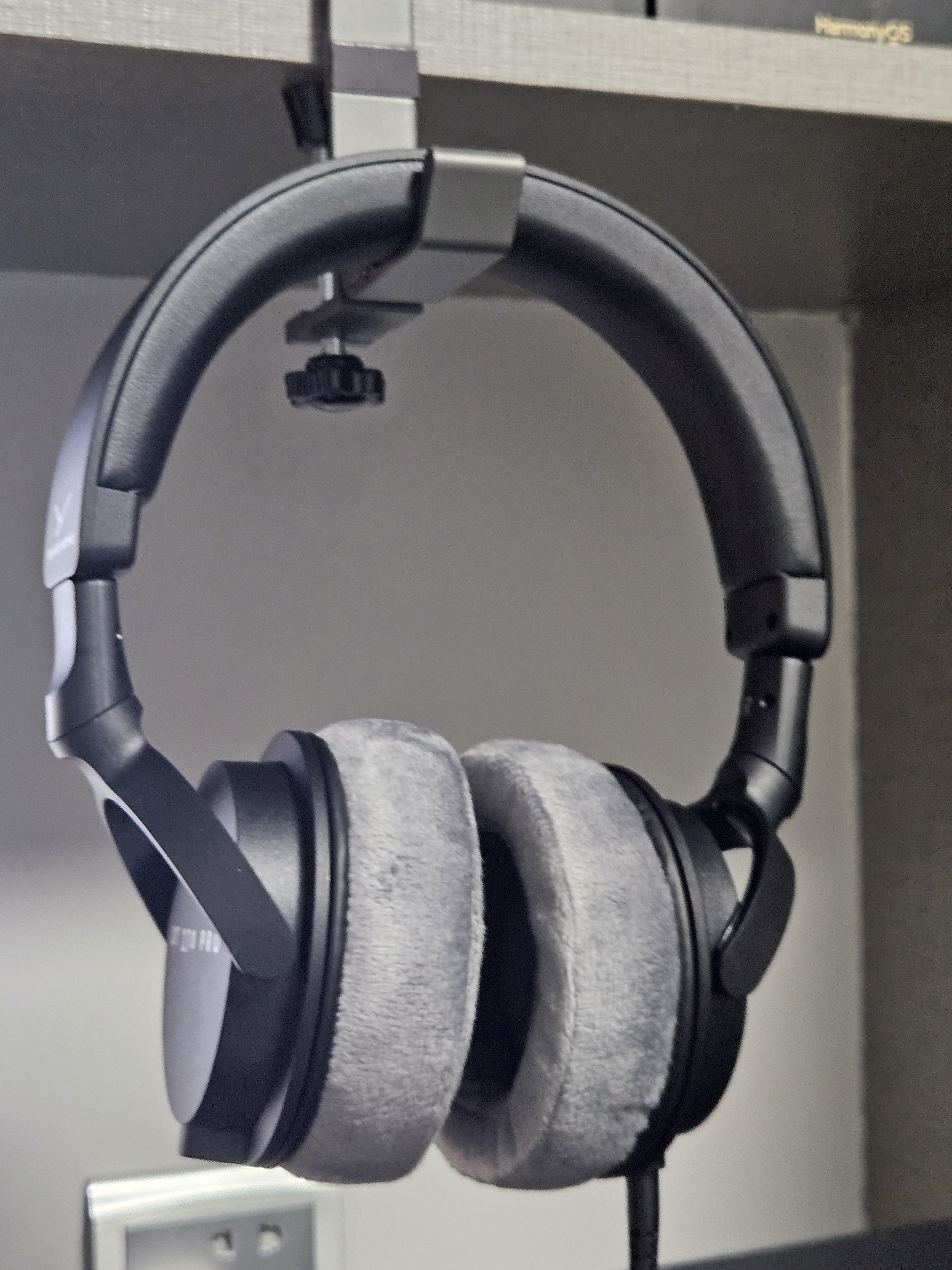 拜雅（beyerdynamic）DT 270 PRO 头戴式专业监听 便携 包耳式录音室封闭式专用耳机 45欧 【送礼推荐】 实拍图