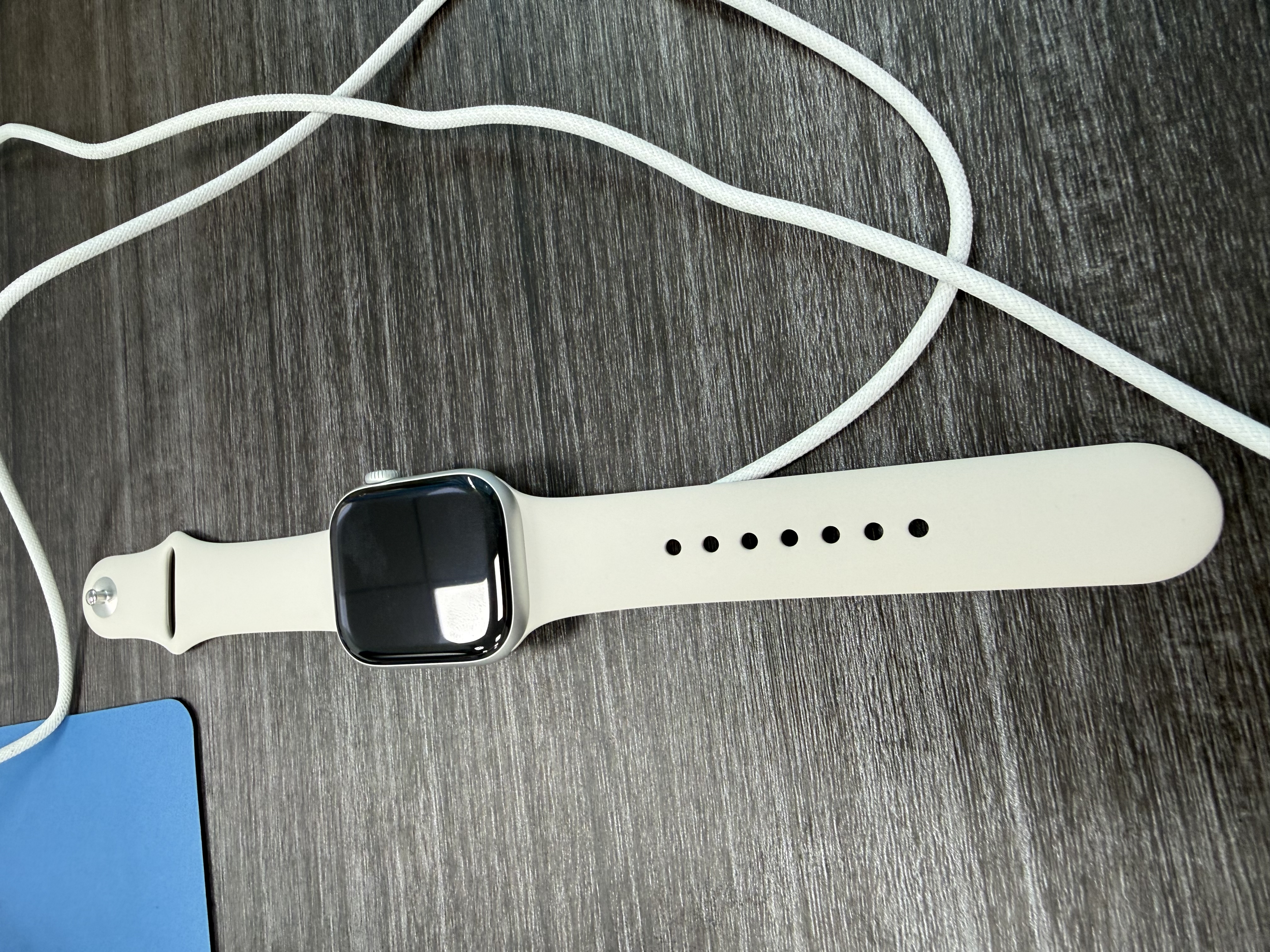 苹果applewatch手表原装硅胶运动表带iwtch S6S7S8S9S10S11适用表带 星光色S/M【全新无盒】 38/40/41mm与 42mm通用 实拍图