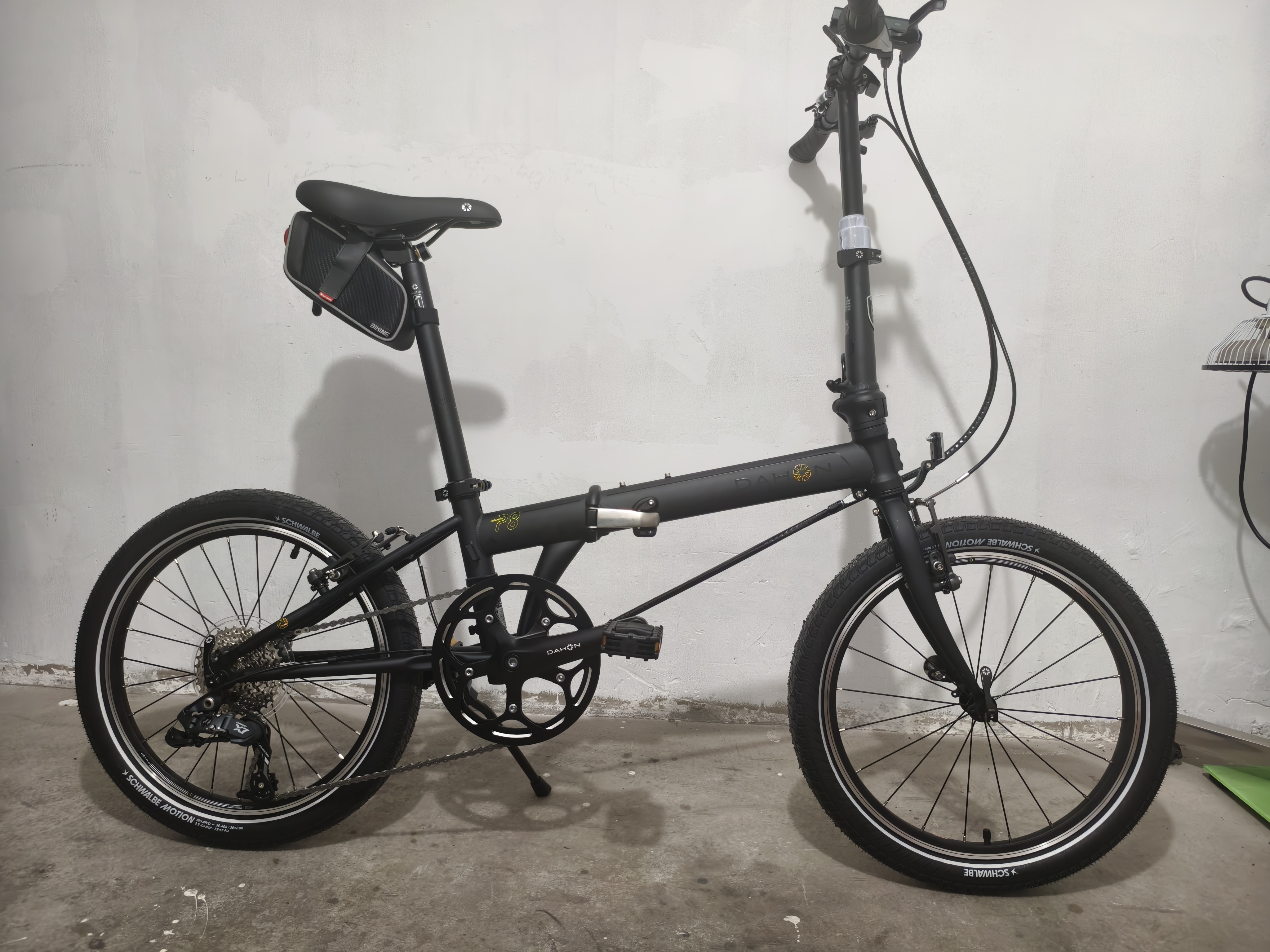 大行（DAHON）P8折叠自行车20英寸8级变速单车KBC083 黑色经典版-京仓 实拍图