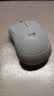 罗技（Logitech）M221 轻音鼠标 无线鼠标 办公鼠标 对称鼠标 带无线微型接收器 米白色 实拍图