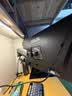 华硕战杀27 VG27AQML5F 27英寸显示器2K 320Hz显示器FastIPS 原生300Hz G-sync无撕裂0.3ms响应HDR400 实拍图