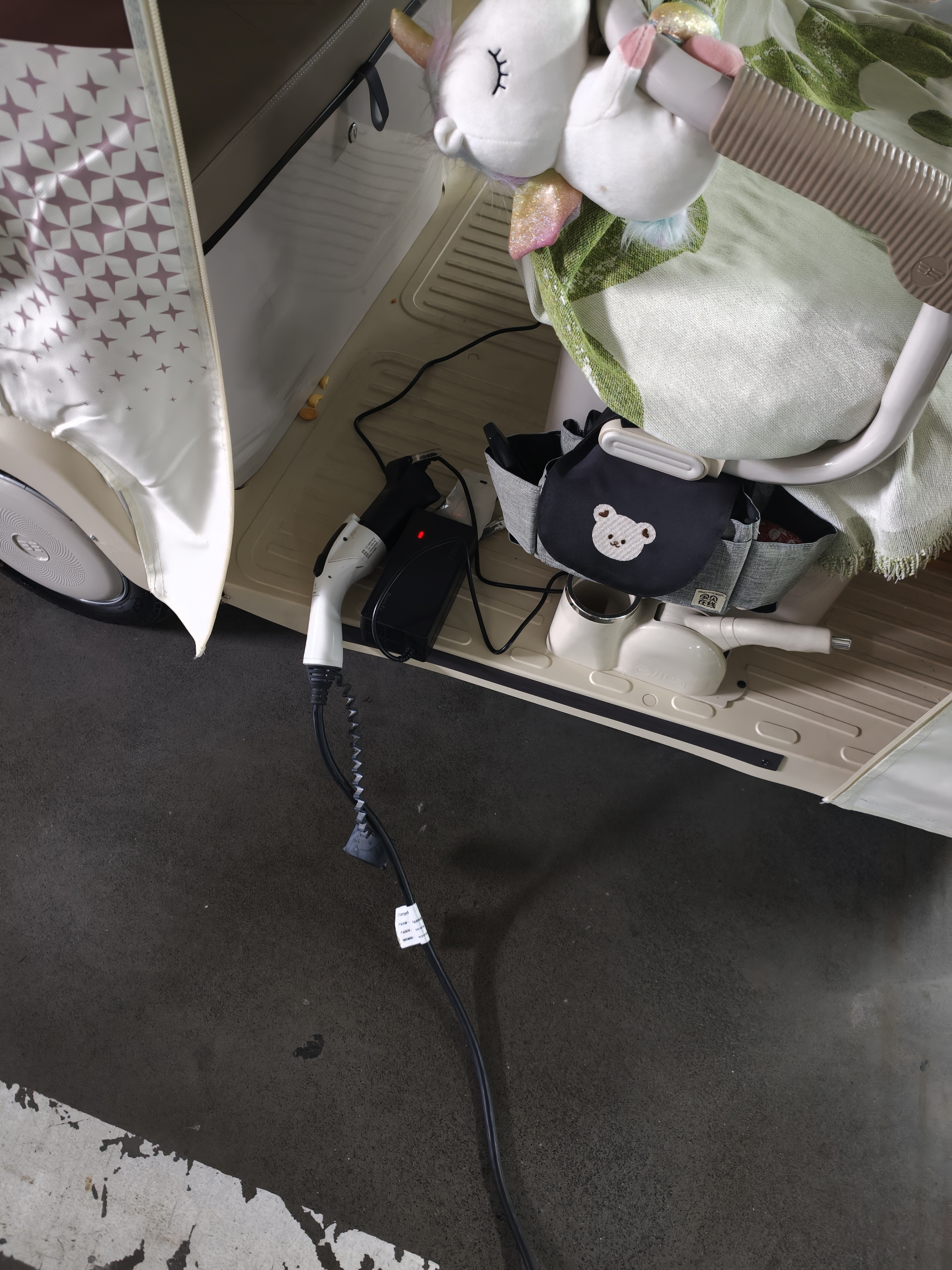 适用比亚迪新能源充电枪秦L宋pro唐dmi汉元up海鸥海豚驱逐舰05/3.5kw/7kw便携随车充家用充电枪 【标准款】3.5kw充电枪/即插即用/5米 实拍图