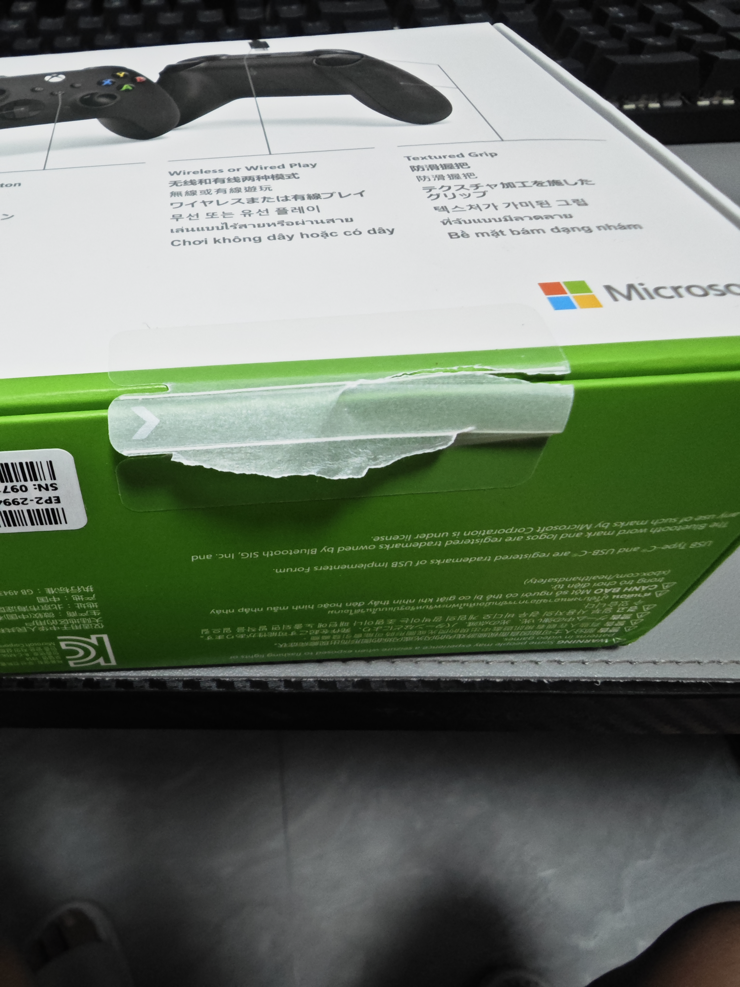 微软（Microsoft）XBOX无线游戏手柄 磨砂黑+USB-C线 蓝牙适配XBOX/PC/平板/手机Steam促销 黑神话悟空 影之刃零 实拍图