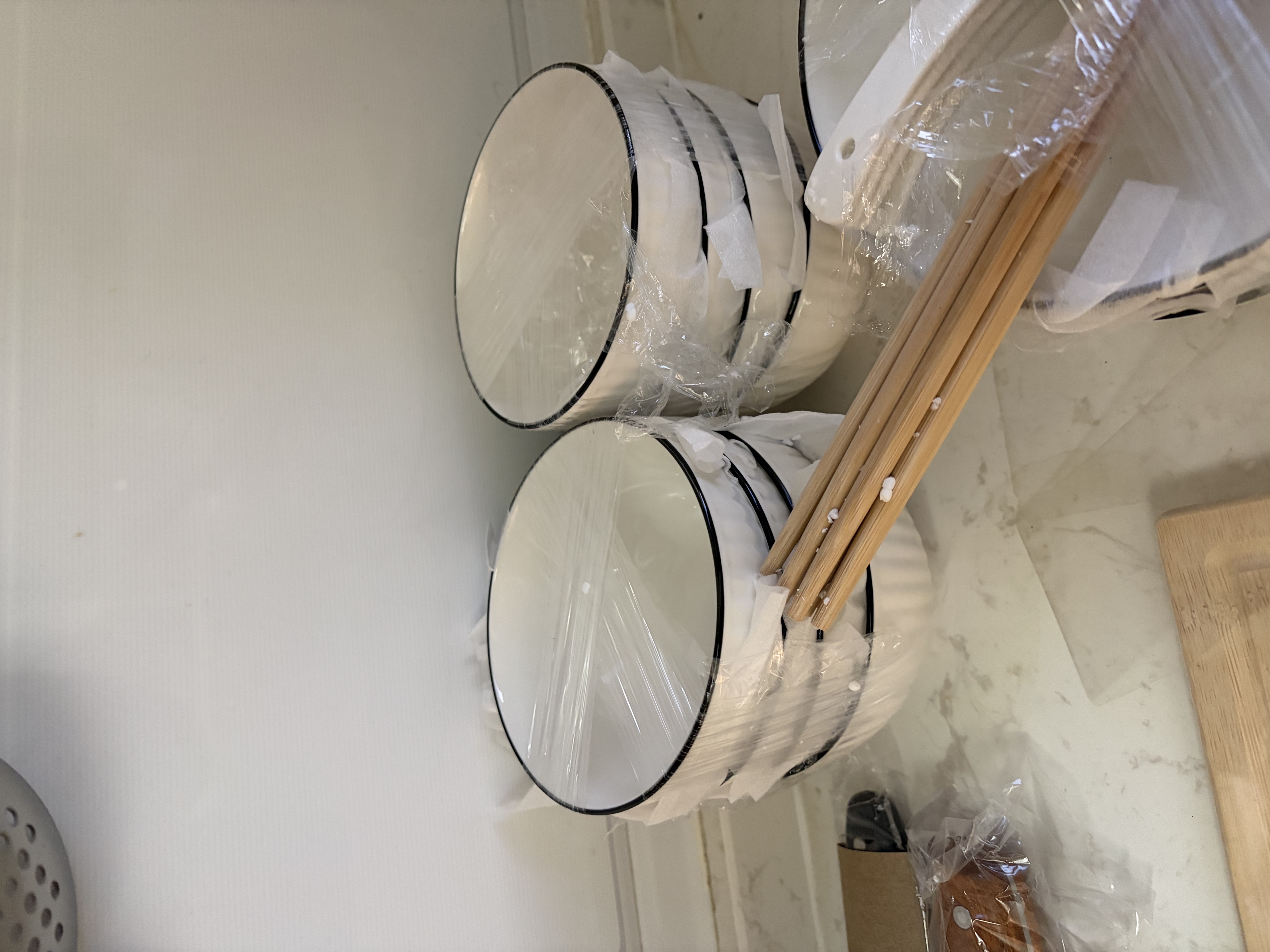京东京造 碗盘餐具整套 碗具碟子釉下彩套装乔迁之喜陶瓷家用禾风山田16头 实拍图