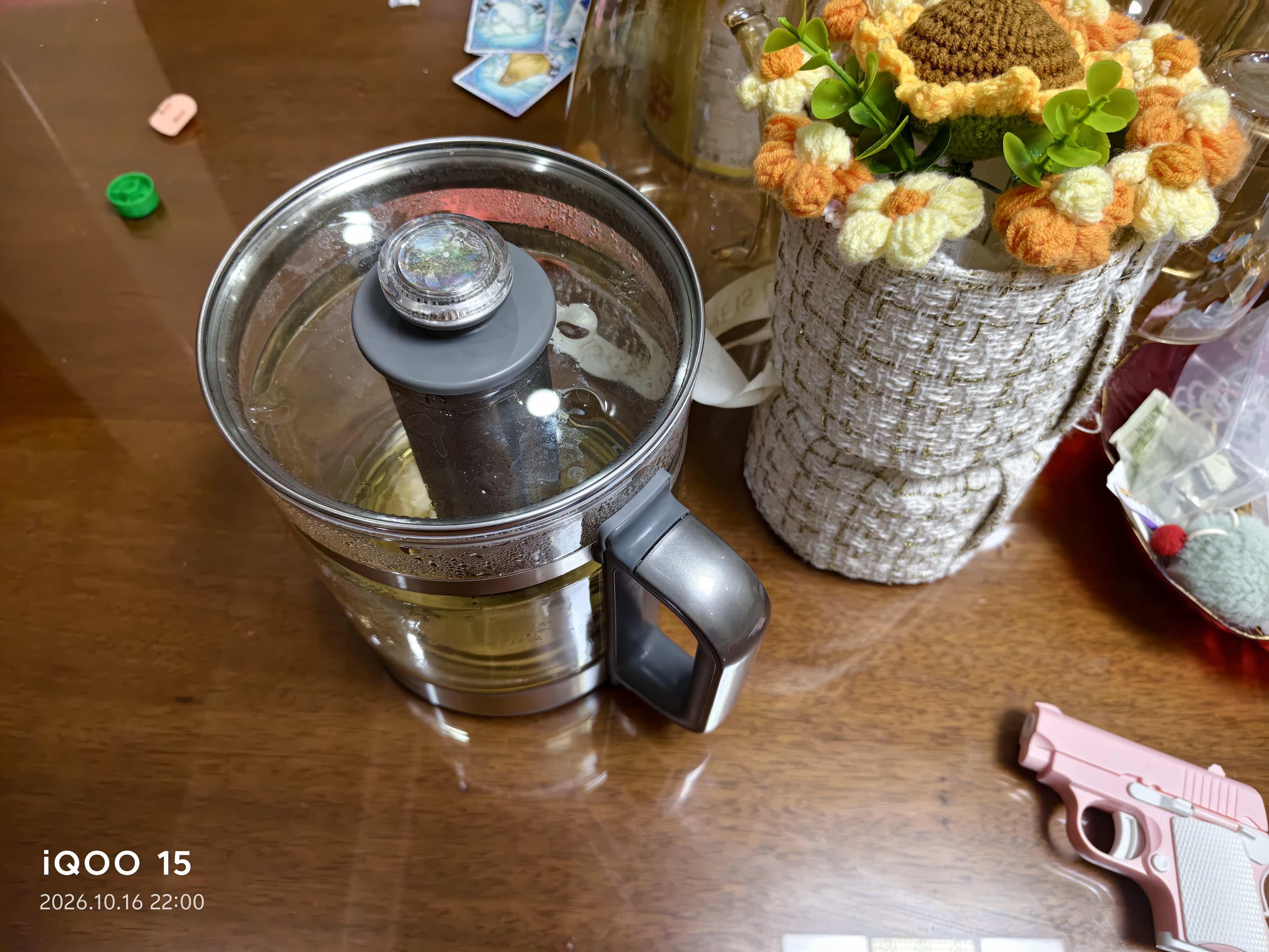美的（Midea）纯钛养生壶 1.8L全自动大容量烧水壶纯钛茶篮 家用泡奶机电热水壶 恒温煮茶壶YS18P305-Ti 实拍图