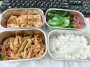 小熊（Bear）有钛电热饭盒 加热饭盒 上班热饭神器京东自营插电式电加热饭盒 不锈钢双层四胆1.6L DFH-G16W7 实拍图