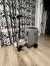 爱尔威（Airwheel）电动行李箱可骑行智能拉杆箱可坐可代步20英寸登机箱 青春版—银 实拍图