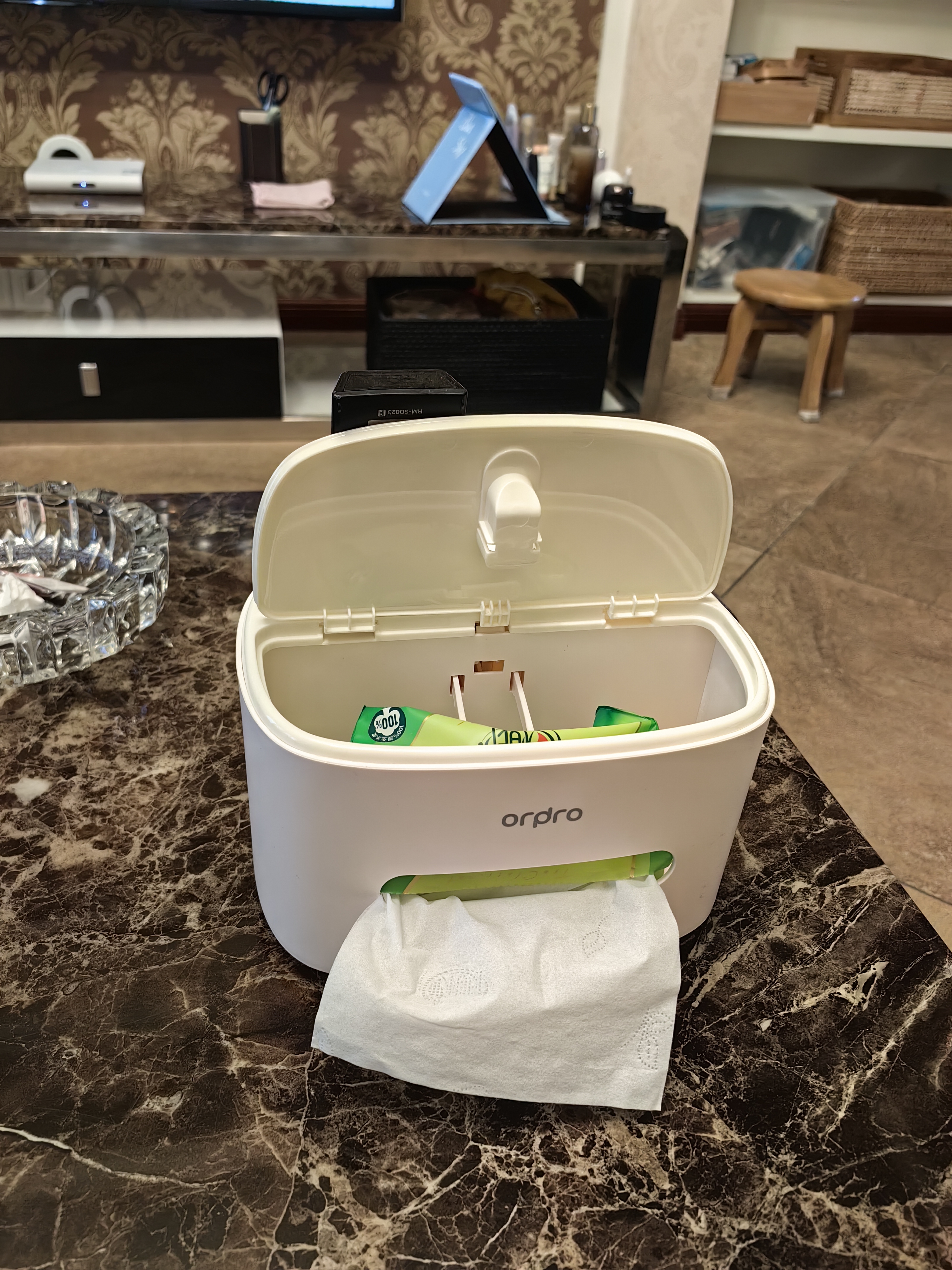 ecoco纸巾盒客厅桌面纸巾收纳盒高级感家用遥控器收纳盒餐巾多功能纸盒 【升级款-升级手机支架】北欧灰 实拍图