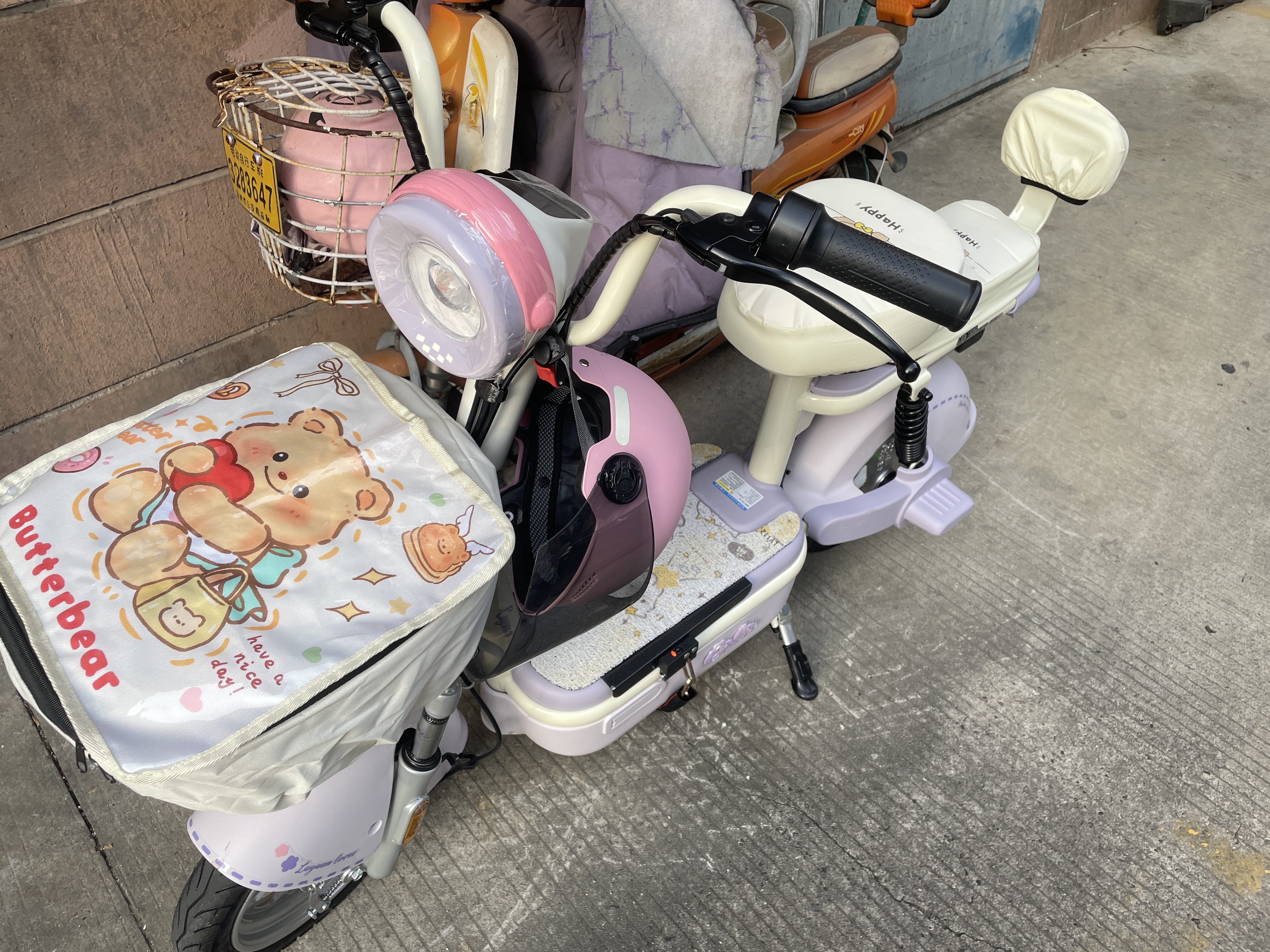绿源【门店自提】卡乐11play新国标智能电动车高颜值长续航电动自行车成人通勤代步小型电瓶车 到门店选颜色 实拍图
