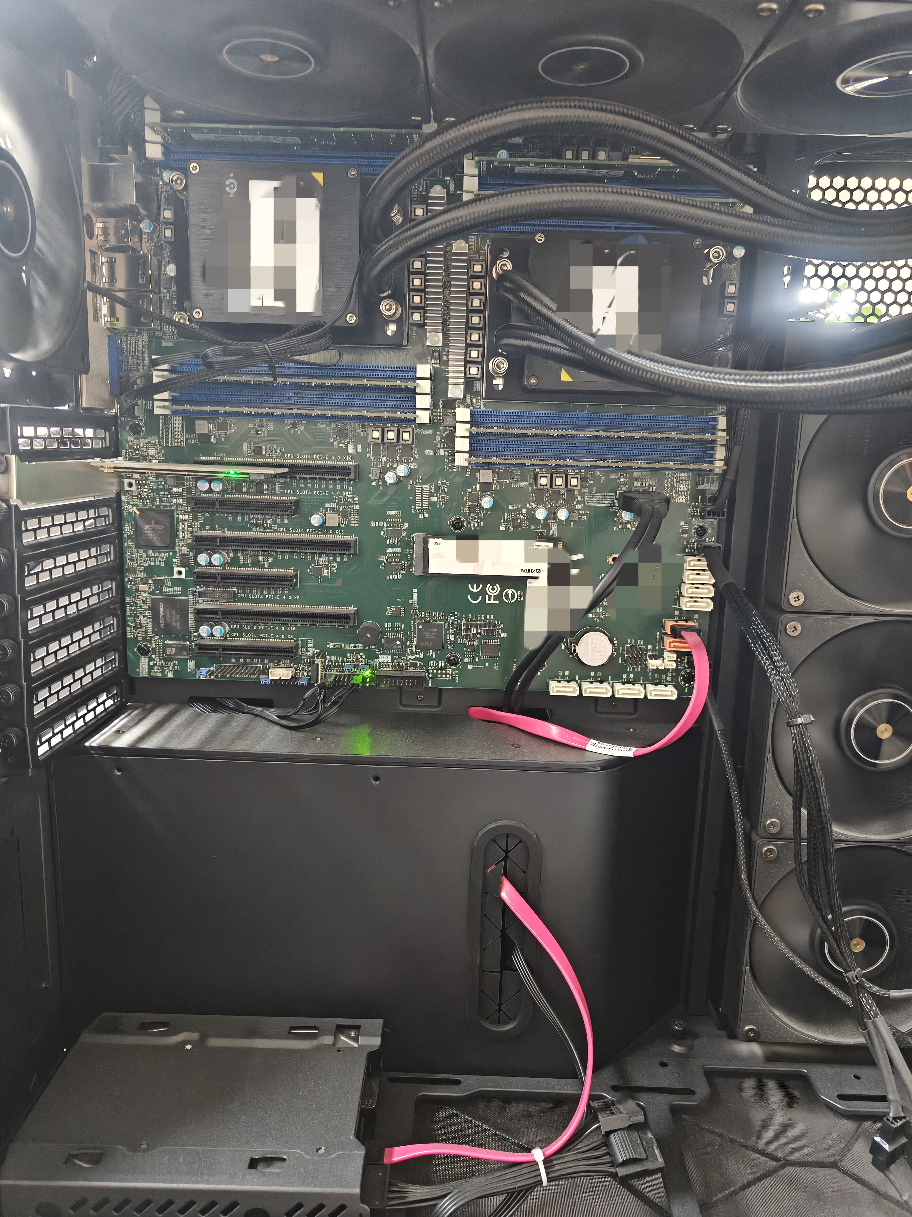 微星（MSI）魔龙 GeForce RTX 5060 8G GAMING OC V1 AI推理 电竞游戏设计智能学习独立显卡 实拍图