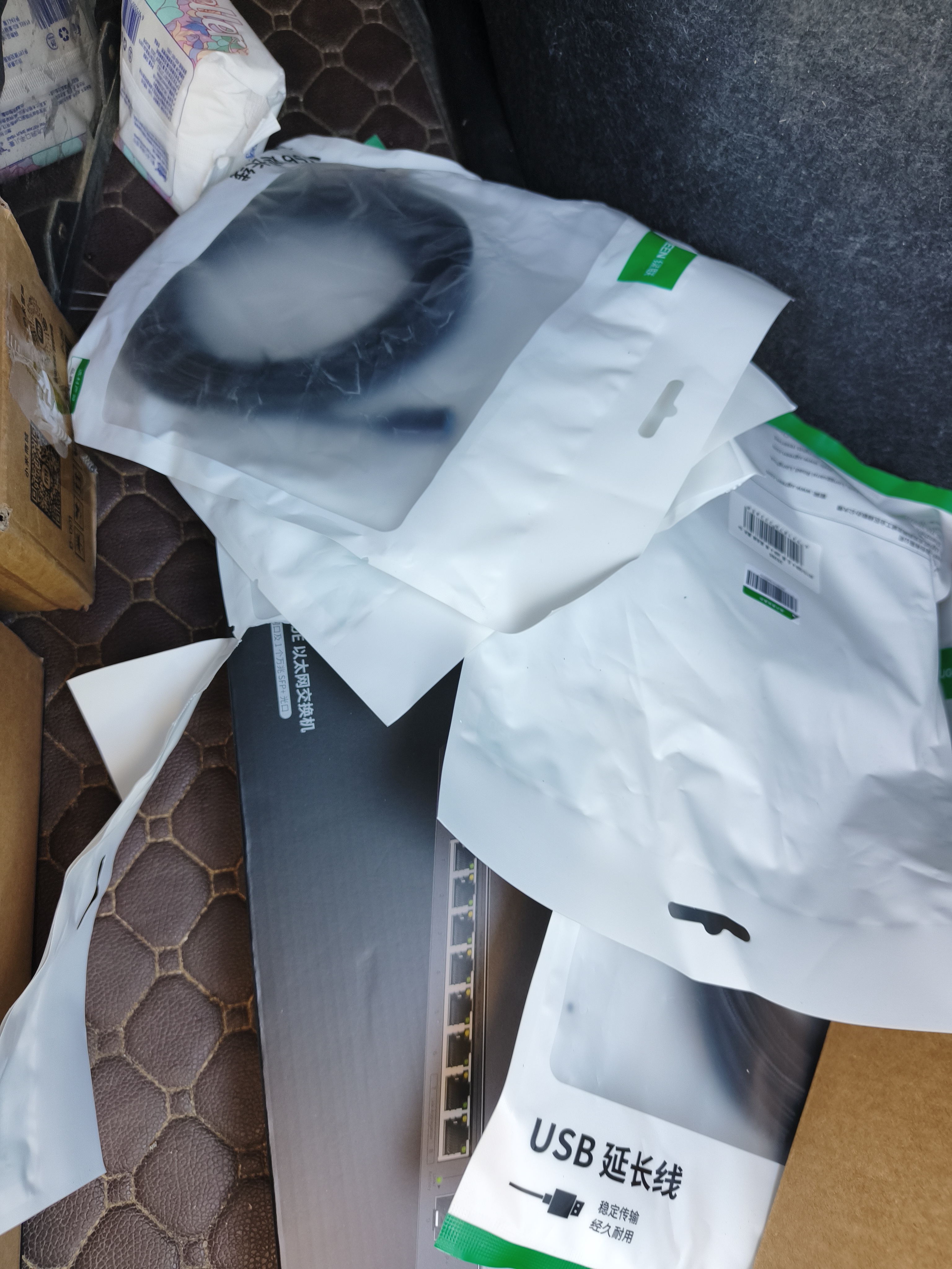 绿联USB3.0延长线 公对母数据连接线 高速传输适用U盘打印机分线器扩展加长转接线铝壳编织5米 25285 实拍图