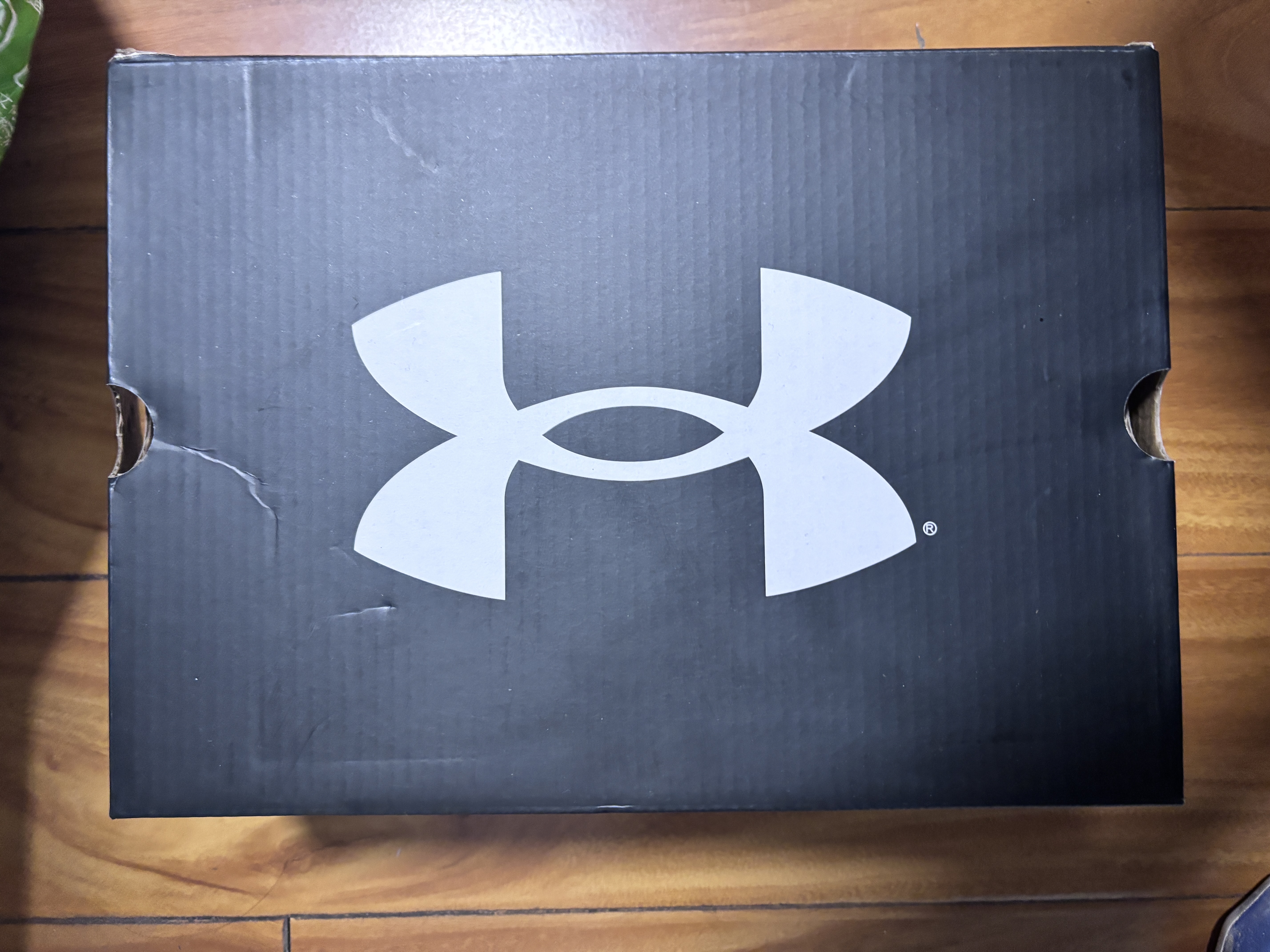 安德玛（Under Armour）童鞋儿童运动鞋男女童休闲透气耐磨大童鞋青少年跑鞋 实拍图