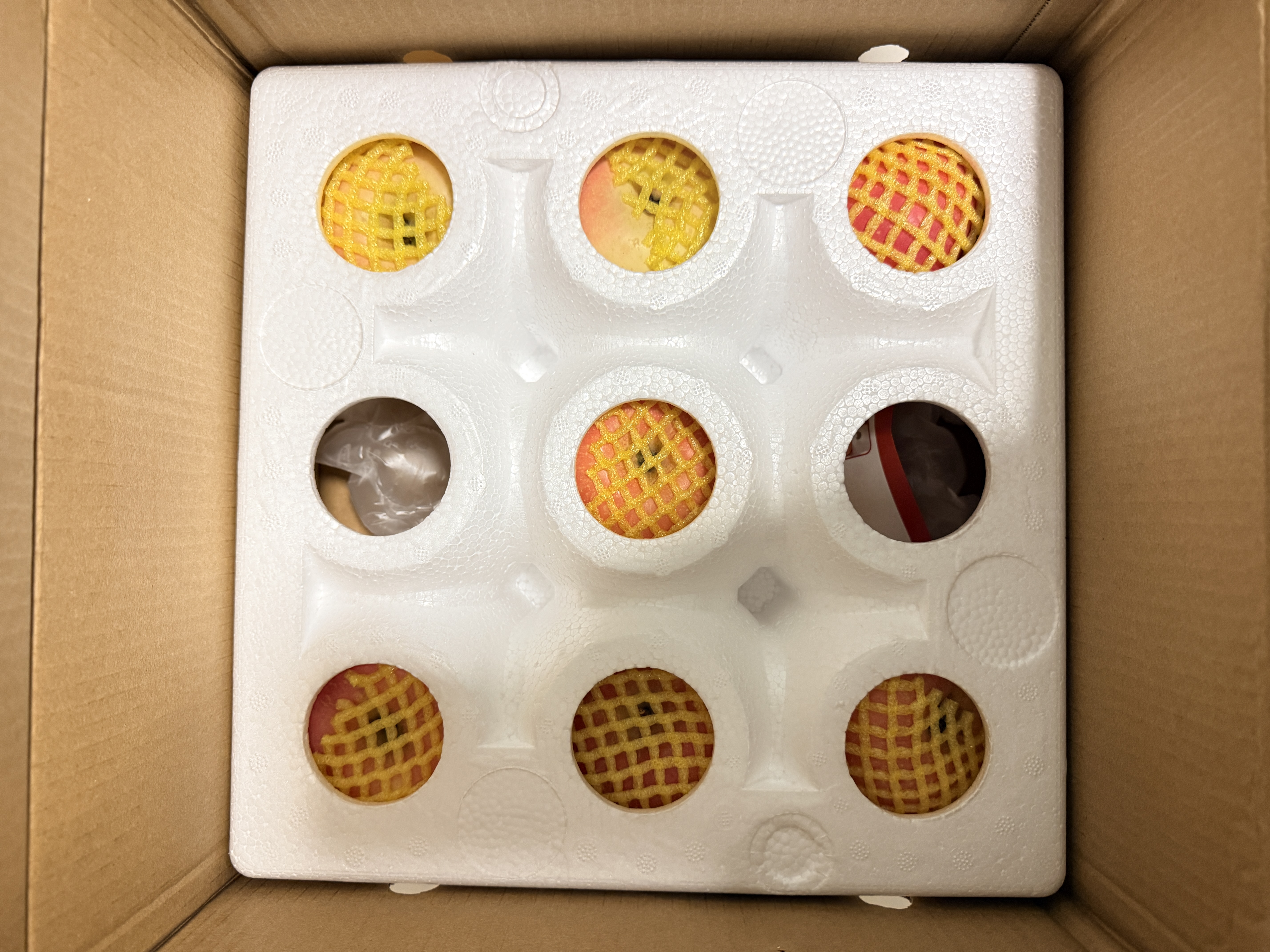 京鲜生山东烟台红富士苹果净重9斤单果85mm+新鲜水果 源头直发包邮 实拍图