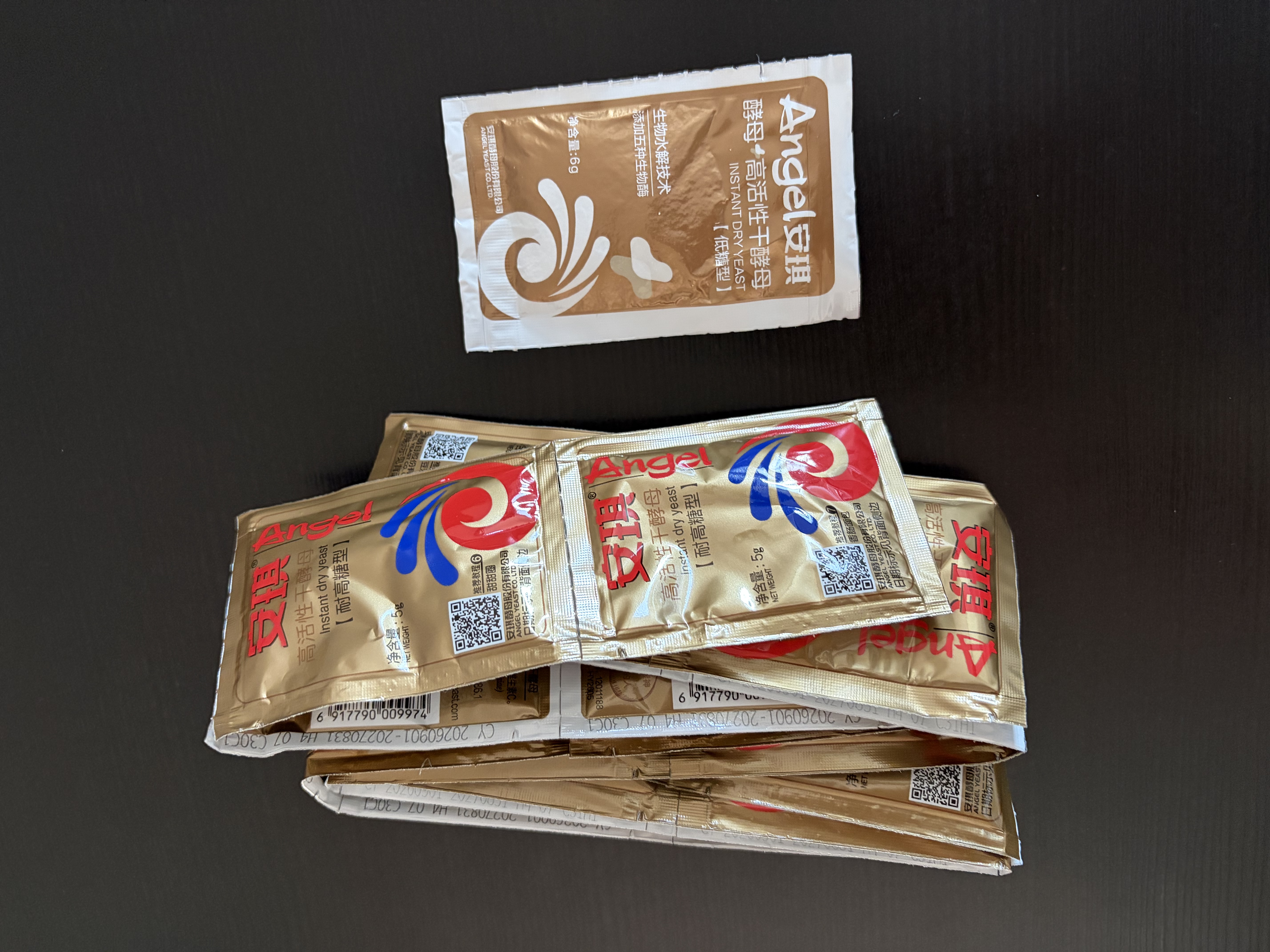 安琪酵母21袋组合 5g*20袋耐高糖型+6g*1袋低糖型 高活性干酵母发酵粉 实拍图