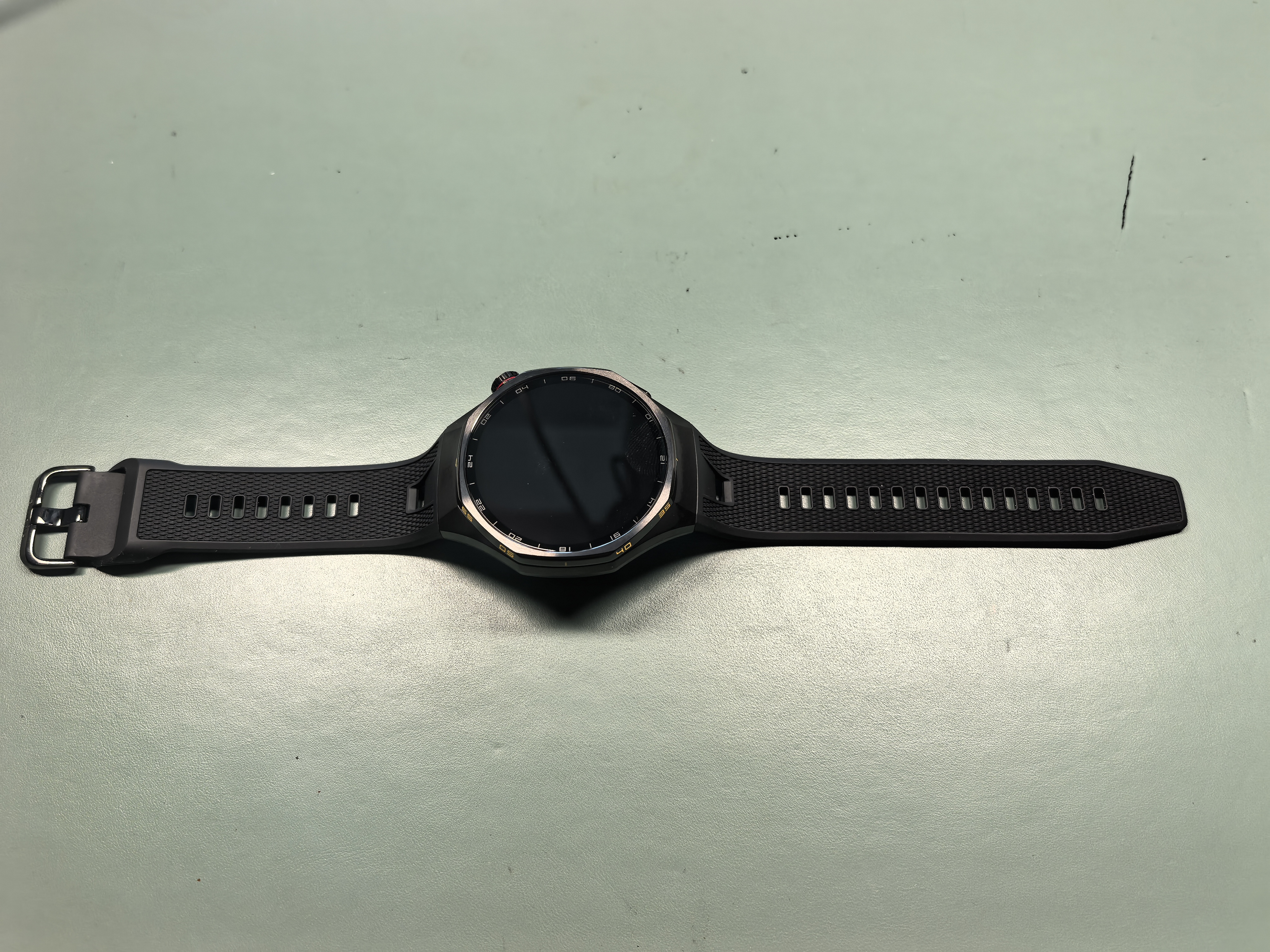 华为（HUAWEI）手表WATCH GT 6 Pro/GT 7 Pro 运动智能两周续航蓝牙通话心率体温血氧健康监测送男女士朋友礼物 GT7Pro 46mm碳晶黑+三株黑色钢表带 【组合装】 实拍图