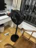美的（Midea）【超级单品】七叶轻音立式电风扇家用柔风落地扇台式桌面小型风扇大风量节能摇头宿舍电扇 SAF30AB 实拍图