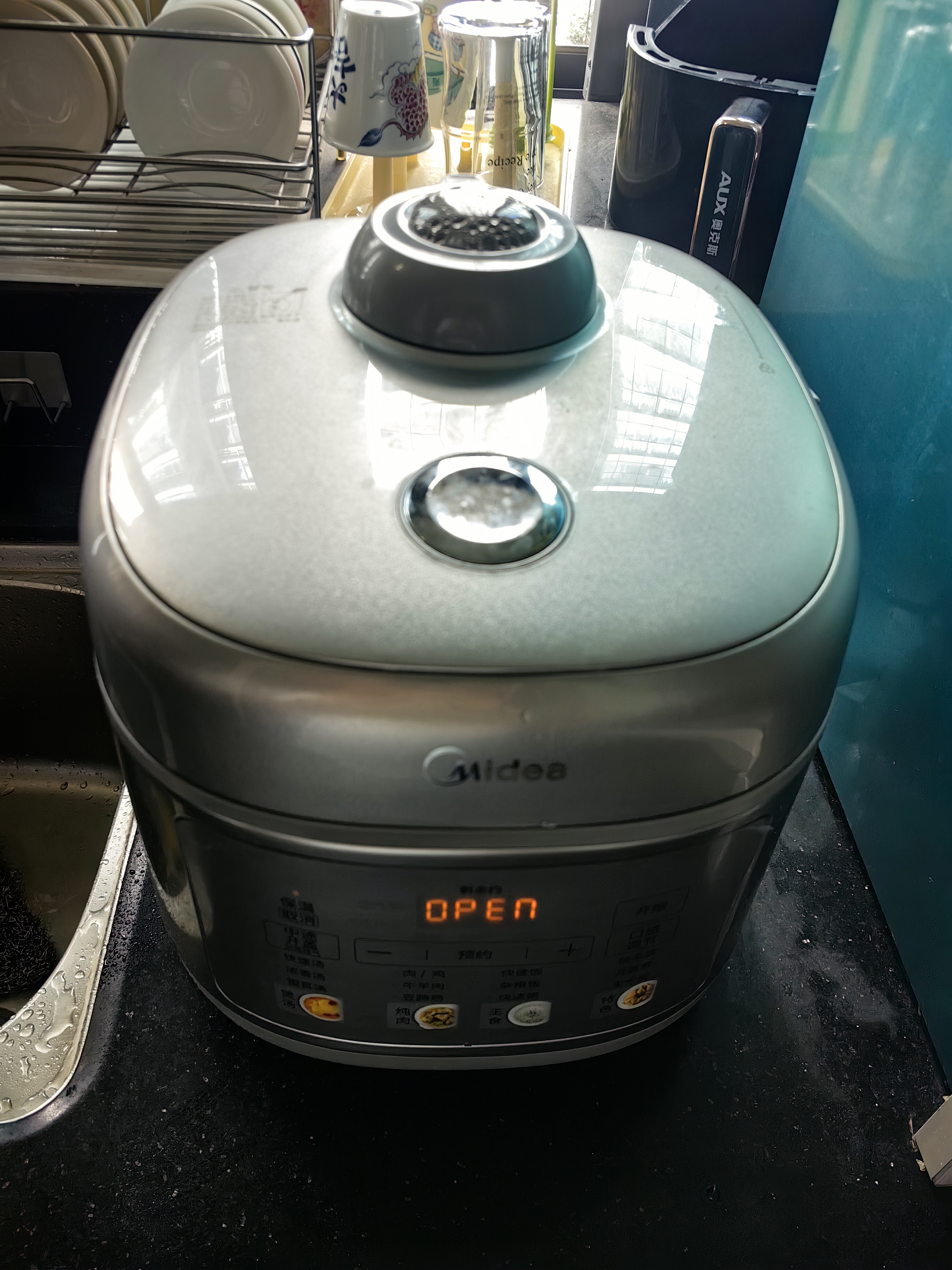 美的（Midea）IH加热大鸭梨AI智能120kPa电压力锅晶钛0涂层高压锅5L多功能新款电饭煲家用4-6人智能预约MY-S6 实拍图