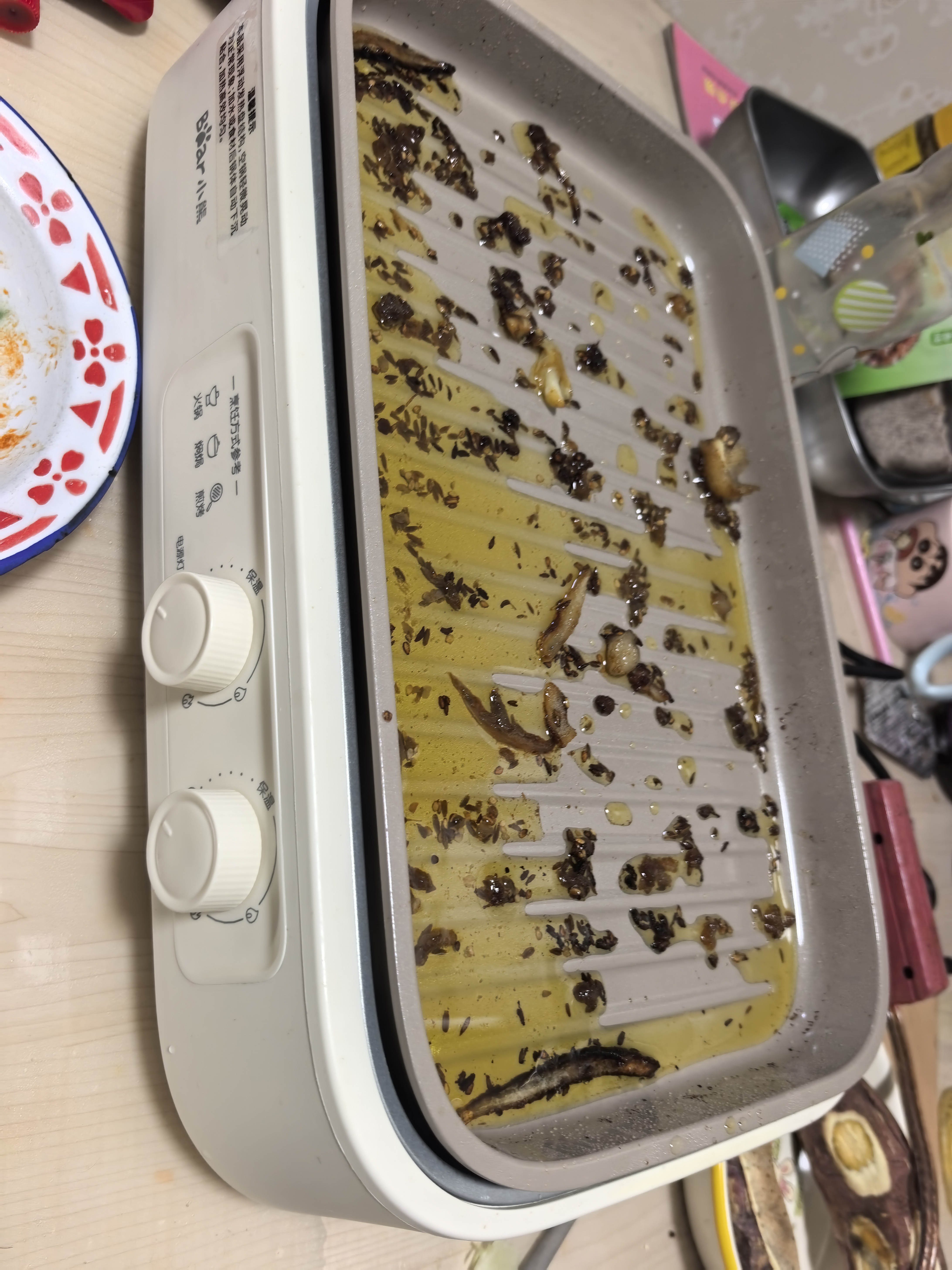 小熊（Bear）电火锅  鸳鸯锅火锅专用锅烤肉锅0氟钛陶涂层烤涮一体多功能锅料理锅分体6.5L多用途锅M65Y1带烤盘 实拍图