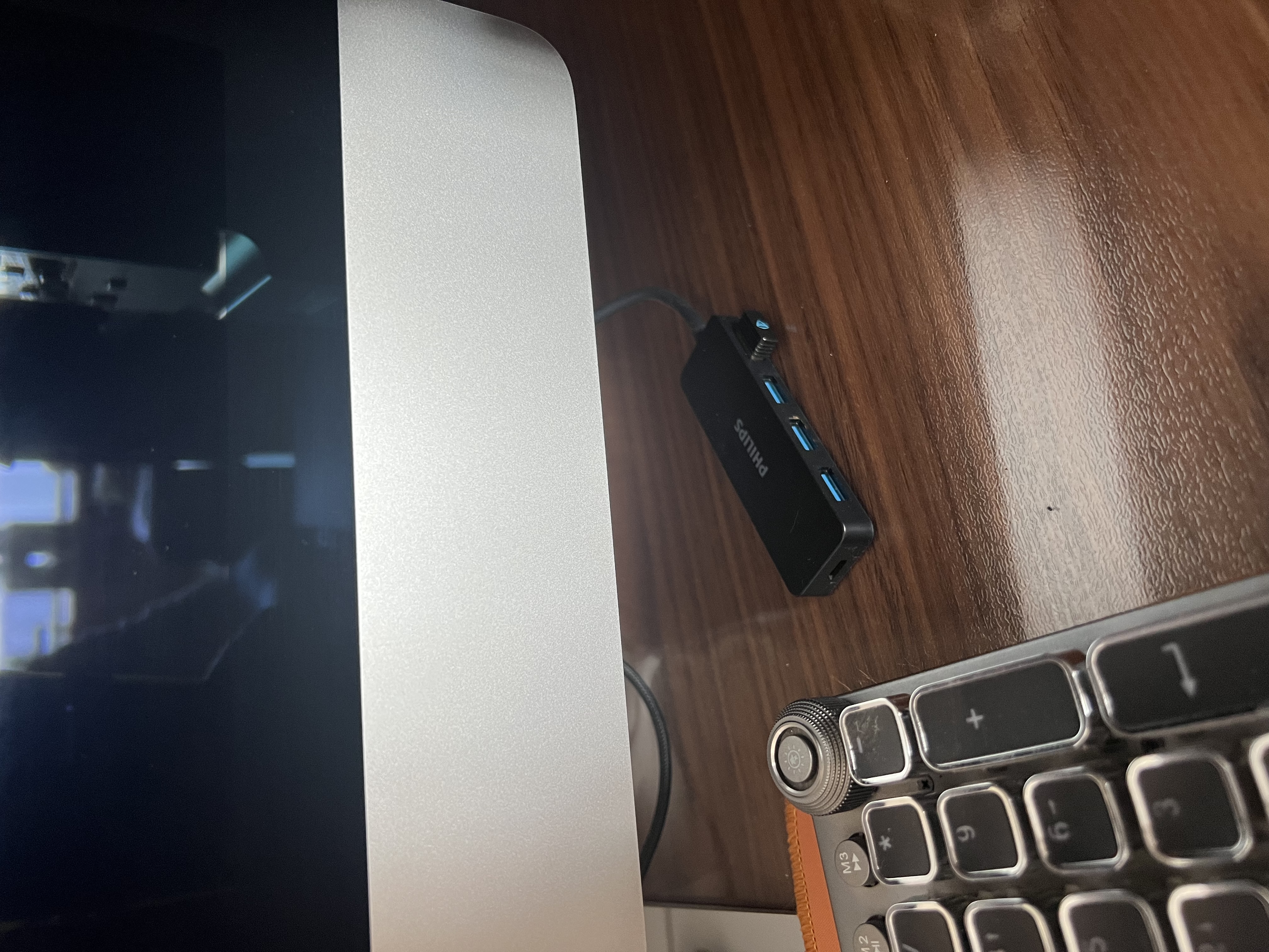 飞利浦USB3.0分线器扩展坞拓展4口集线器HUB一拖多转换器笔记本电脑转接头带C口供电接U盘键盘鼠标0.2米 实拍图