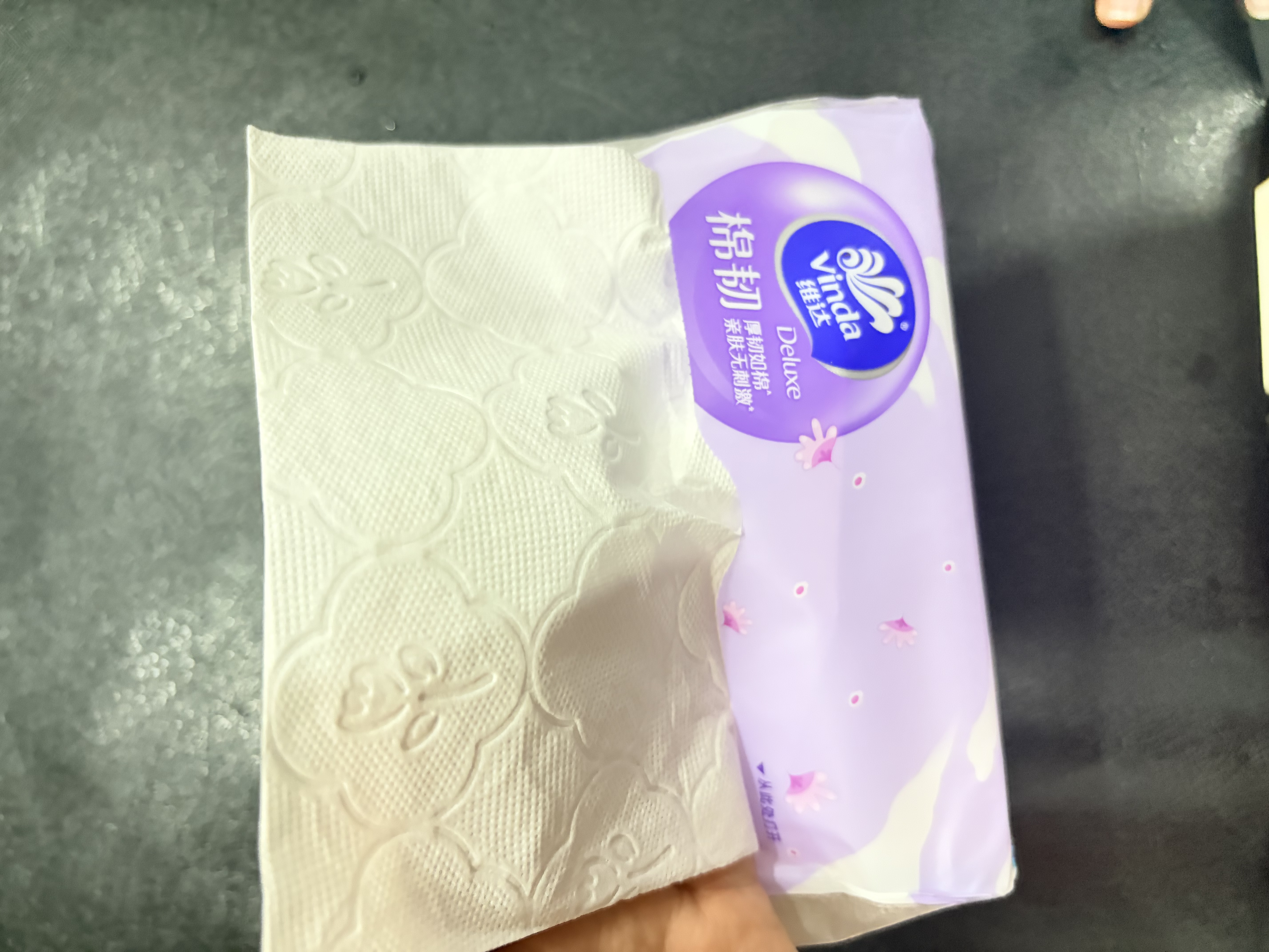 维达（Vinda）抽纸【孙颖莎推荐】棉韧3层100抽*36包S码 亲肤无刺激纸巾 AB混发 实拍图