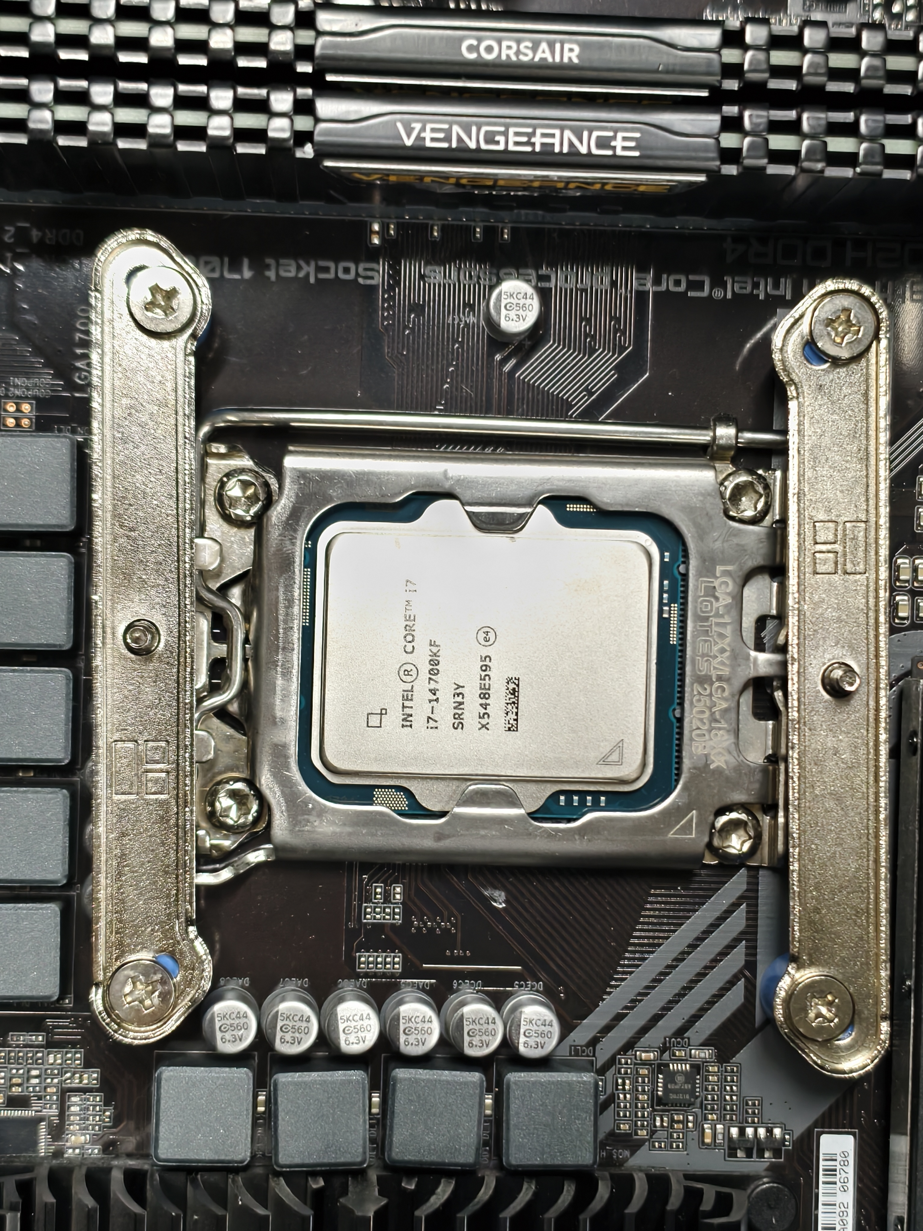 英特尔（Intel）酷睿14代 i7处理器14700KF 20核28线程 五年质保 盒装台式机CPU 畅玩三角洲行动/无畏契约 实拍图