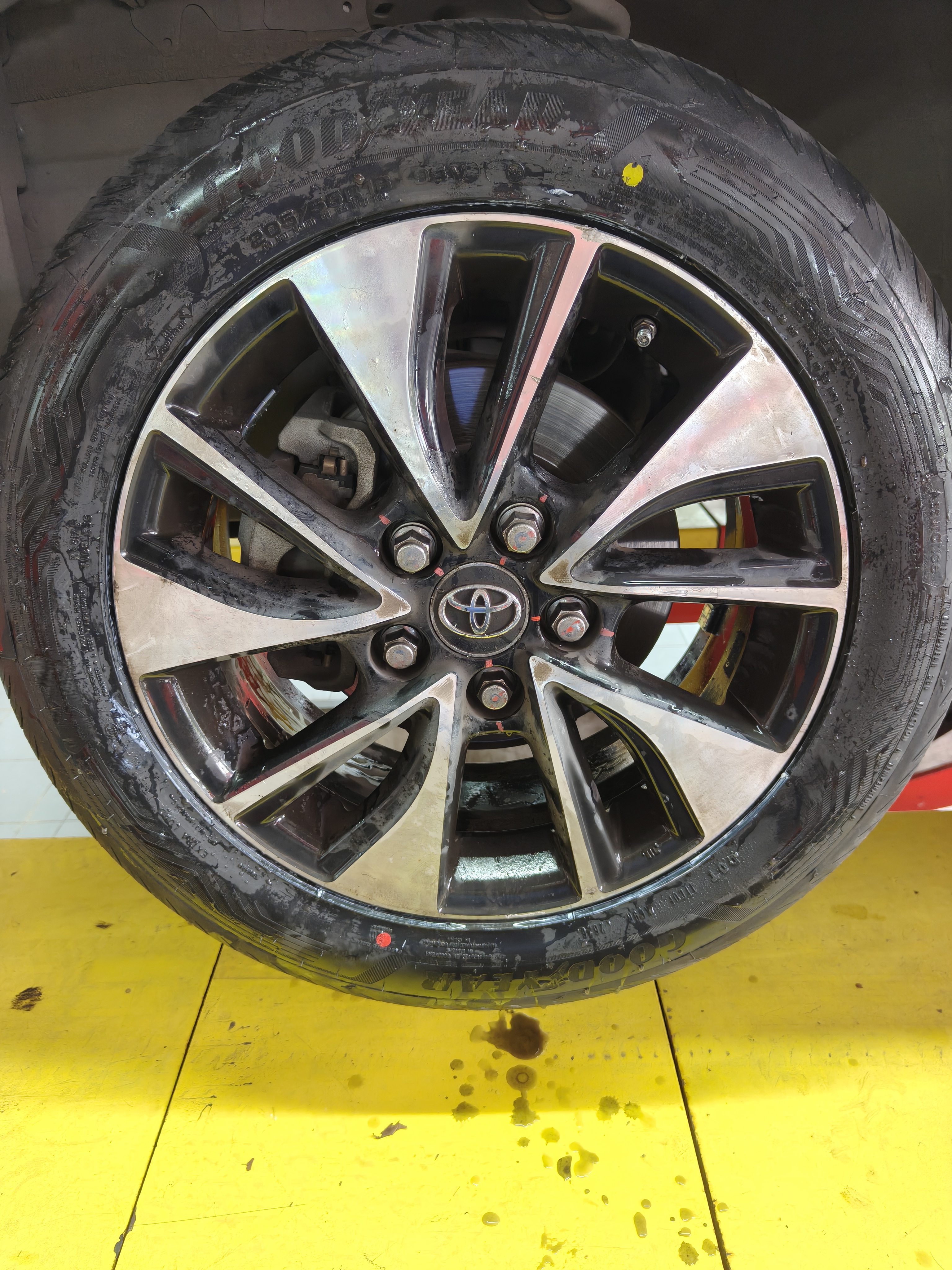 固特异（Goodyear）汽车轮胎 205/55R16 94V AMG 安乘三代 适配朗逸马自达6 实拍图