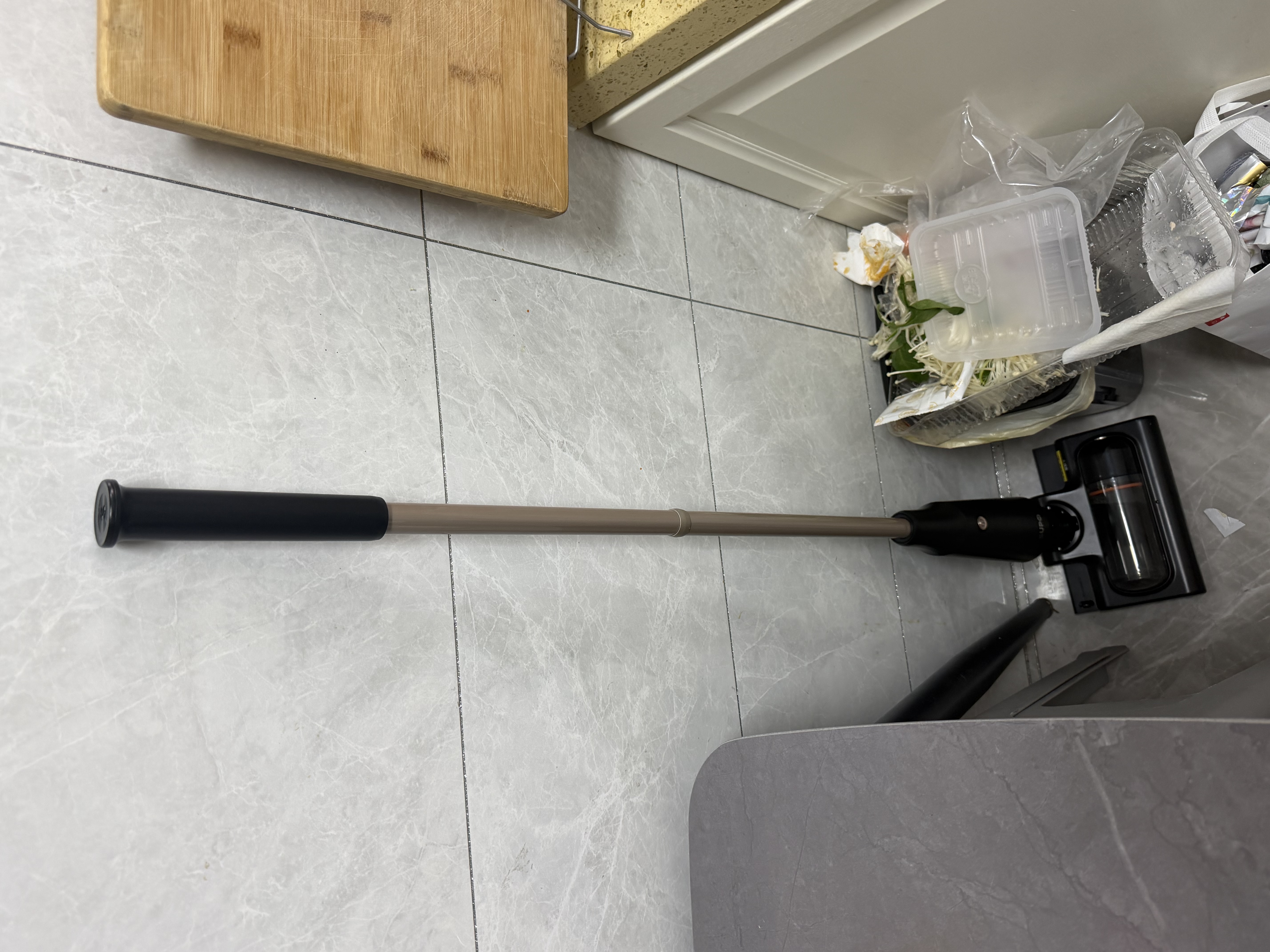 苏泊尔（SUPOR）吸尘器吸拖一体机家用无线轻量大吸力拖把地毯卧室干吸湿宠物毛发EVS-C51E 实拍图