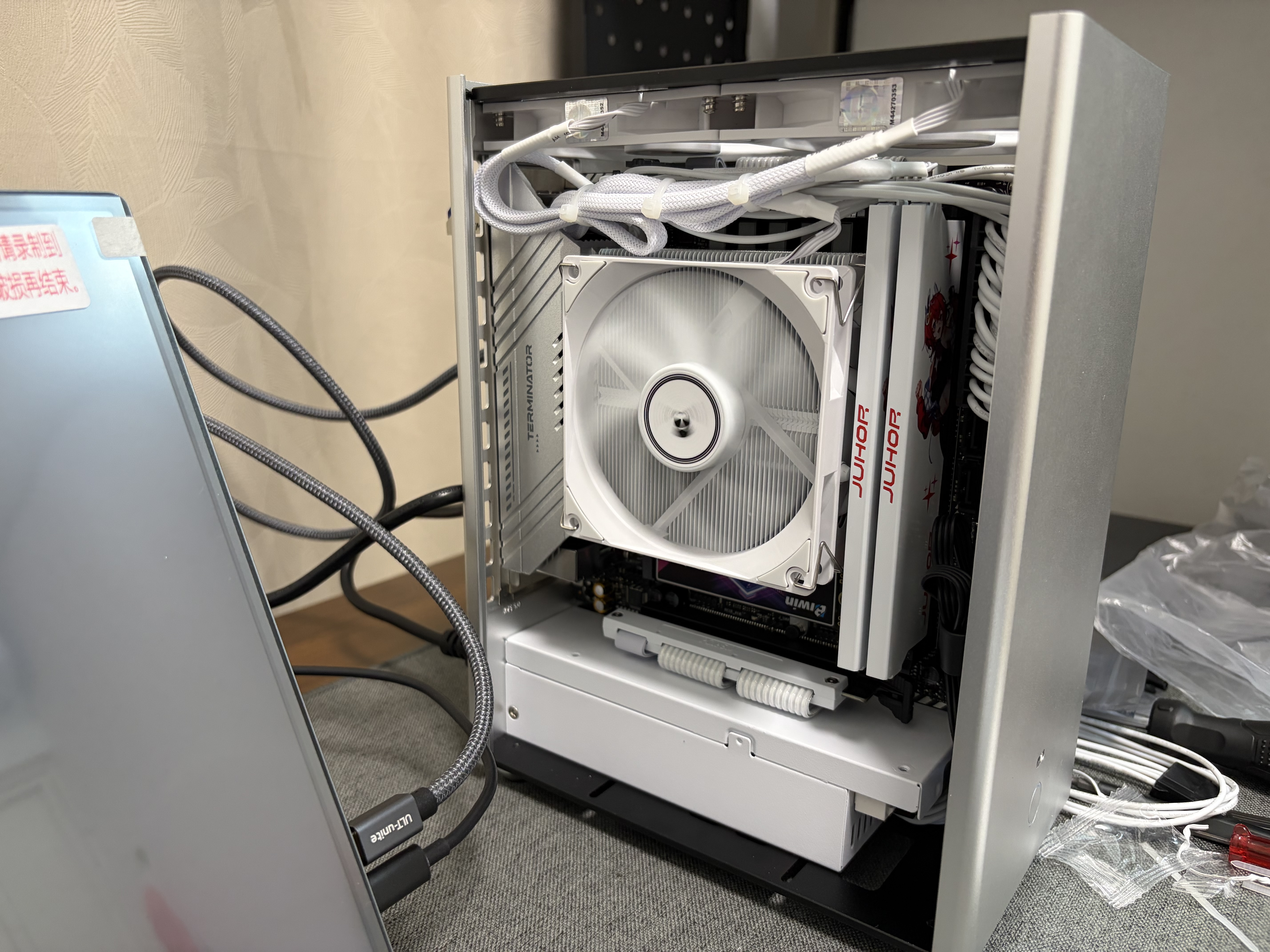 利民（thermalright）AXP90-X47 WHITE 白色下压风冷散热器 47mm AGHP热管全回流焊工艺全金属扣具 支持LGA1700 实拍图