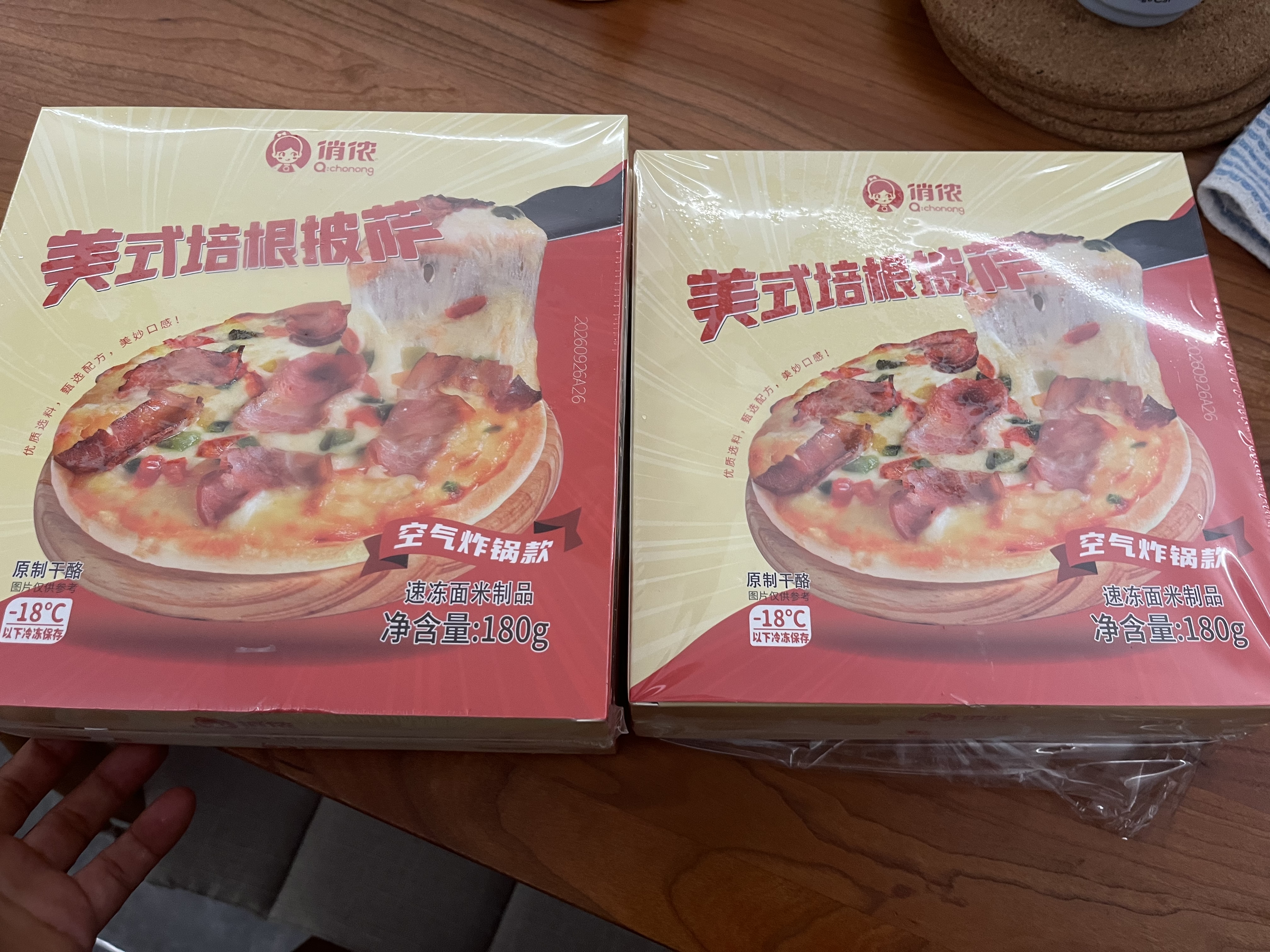 俏侬 芝士披萨组合1080g 6盒装 培根+香肠+鸡肉 烤箱烘焙半成品 实拍图