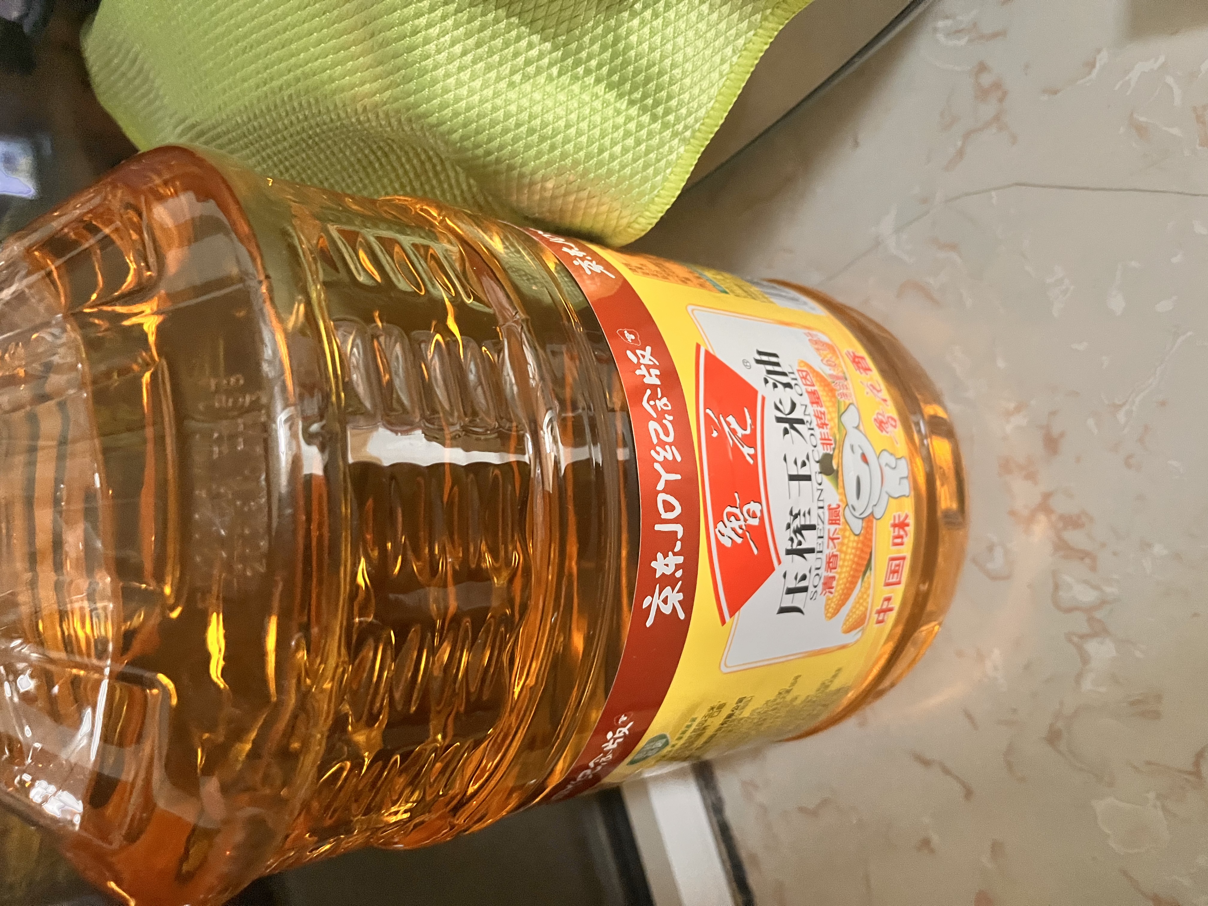 鲁花食用油 物理压榨 非转基因 玉米油6.18L 家用粮油 健康植物油 实拍图