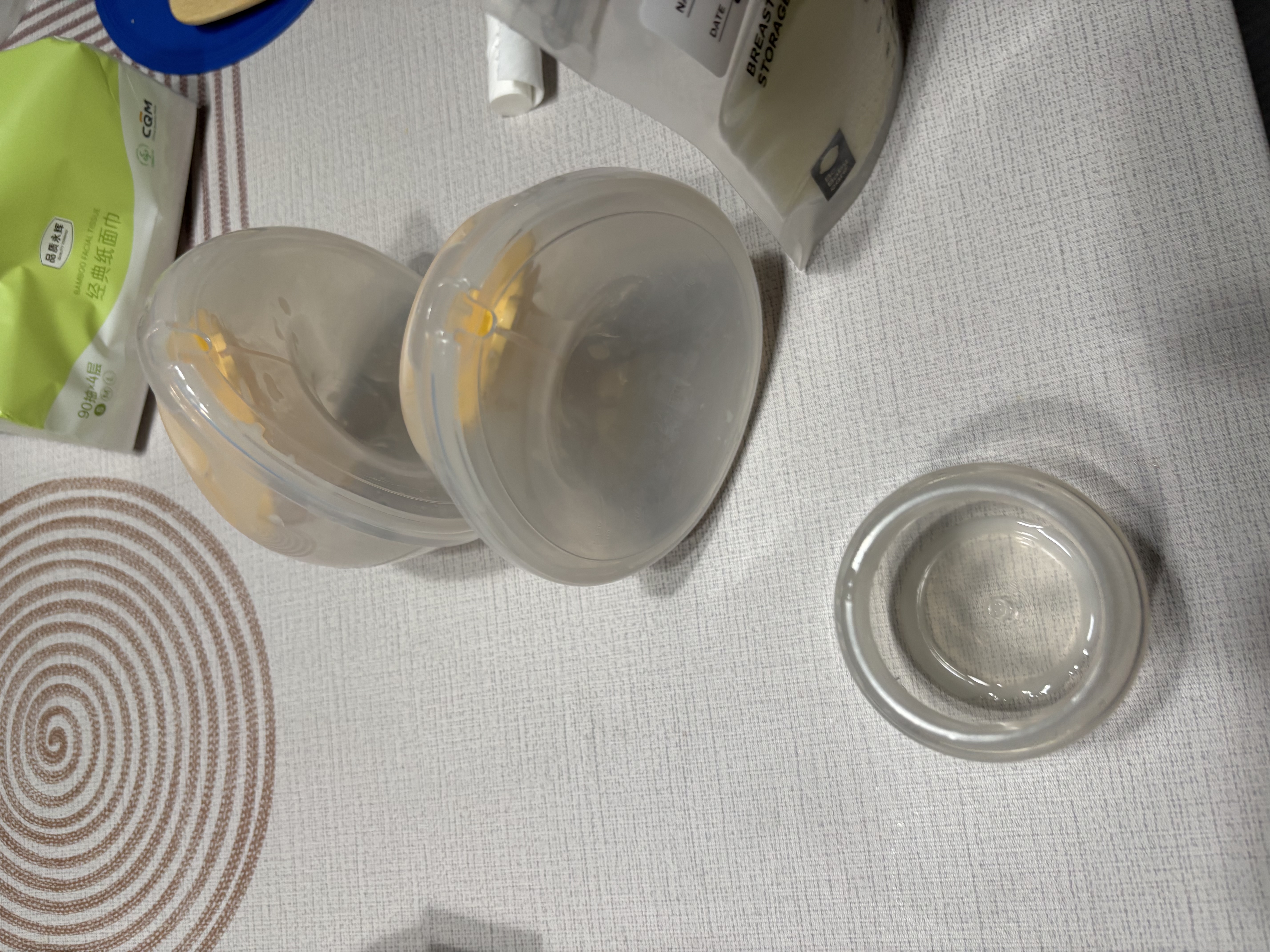 美德乐（Medela）吸奶器电动吸奶器双边吸乳器母乳集奶器挤奶器丝韵·翼舒悦免手扶 实拍图