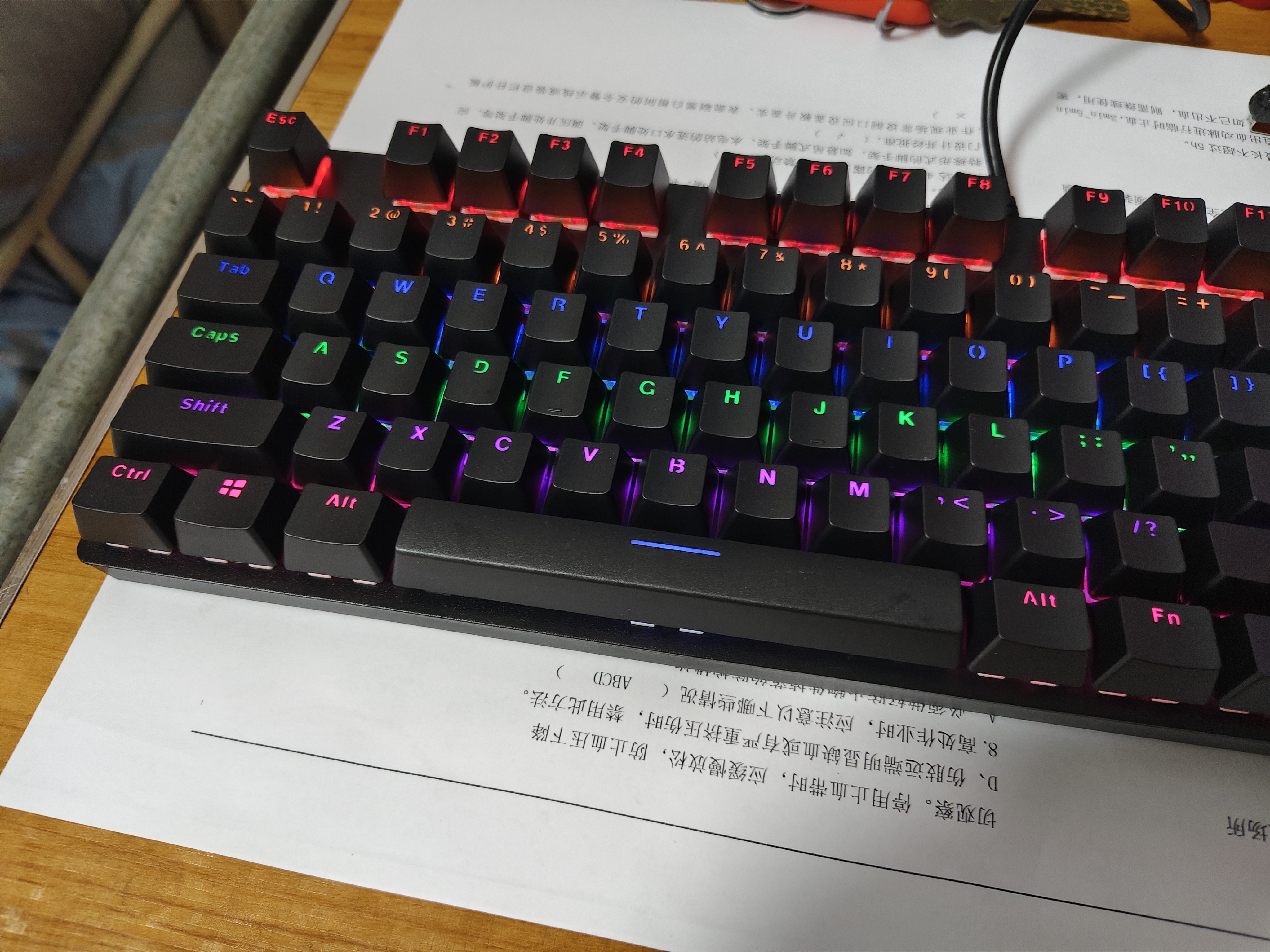 雷柏（Rapoo）V500PRO 有线背光机械键盘 104键全尺寸游戏电竞笔记本电脑多媒体办公吃鸡全键无冲键盘 红轴 实拍图