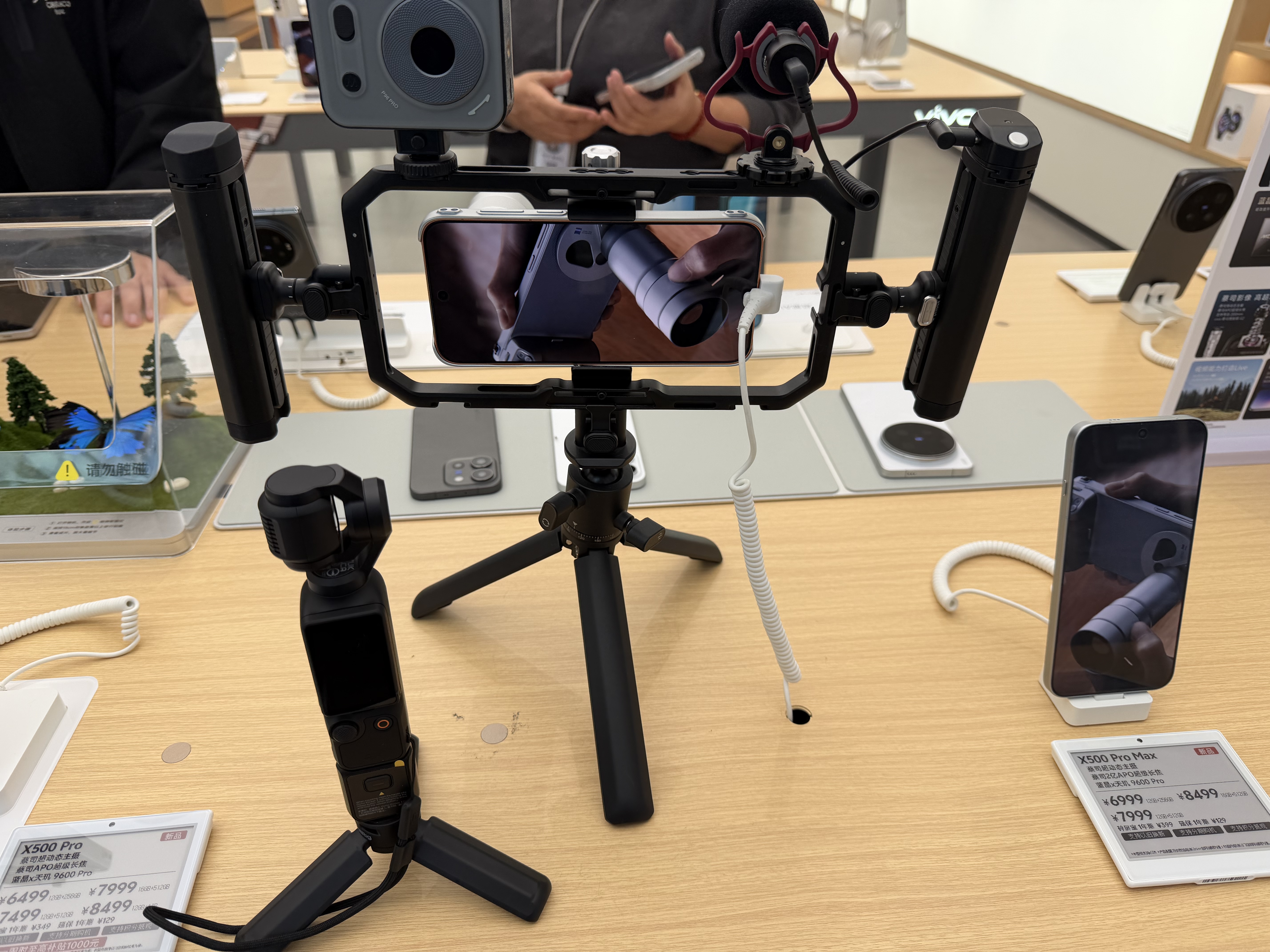 大疆（DJI）Osmo Pocket 3【下单抢好礼】 一英寸口袋云台相机 OP灵眸手持数码相机 旅游摄像 直播vlog拍摄 【明日达专享】Pocket3标准版 官方标配 实拍图