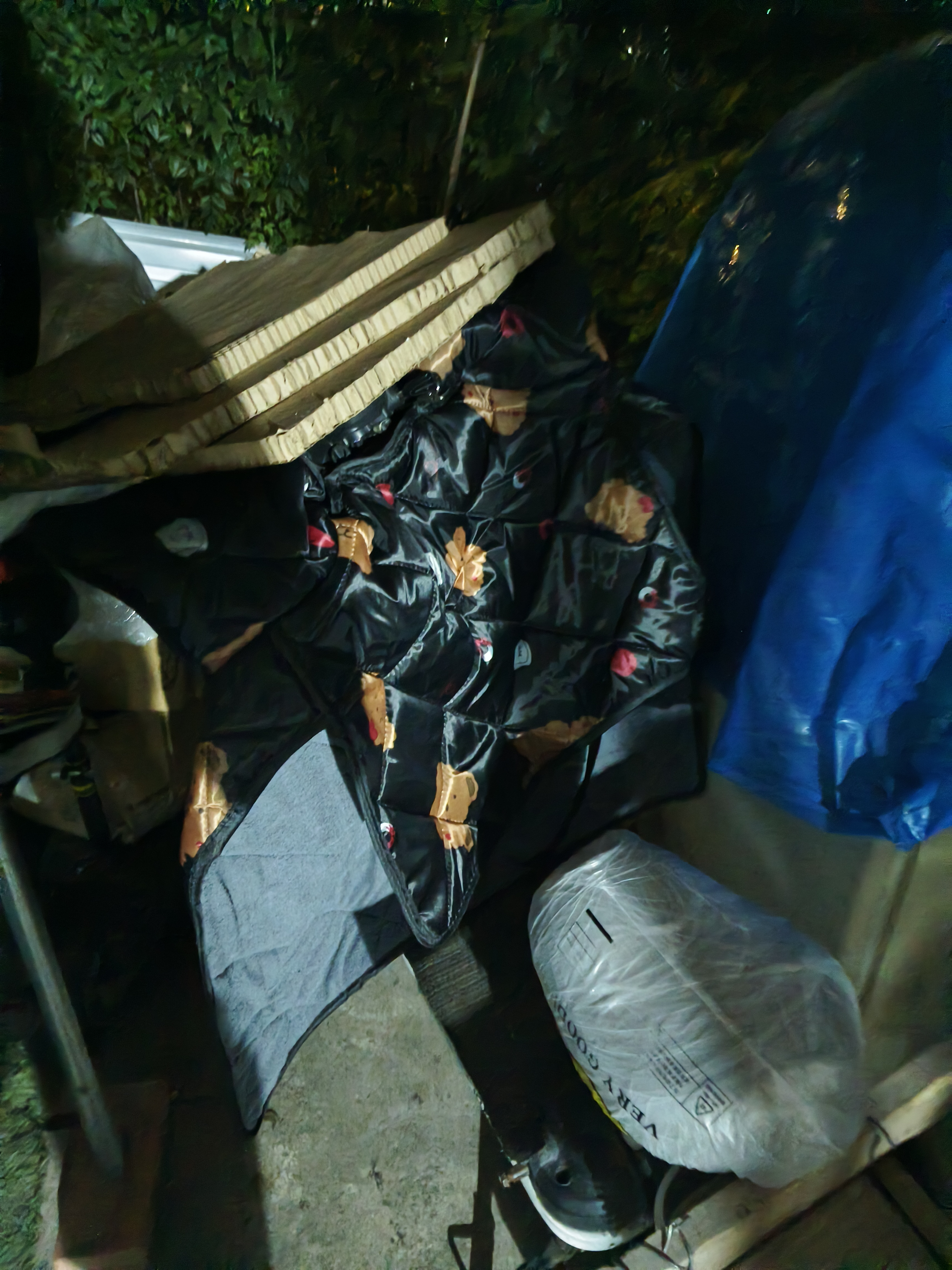 电动车挡风被挡风被新款防水保暖摩托电瓶车三轮车防风罩挡风衣冬季京喜加绒加厚加大黑色 可乐熊-黑色 实拍图