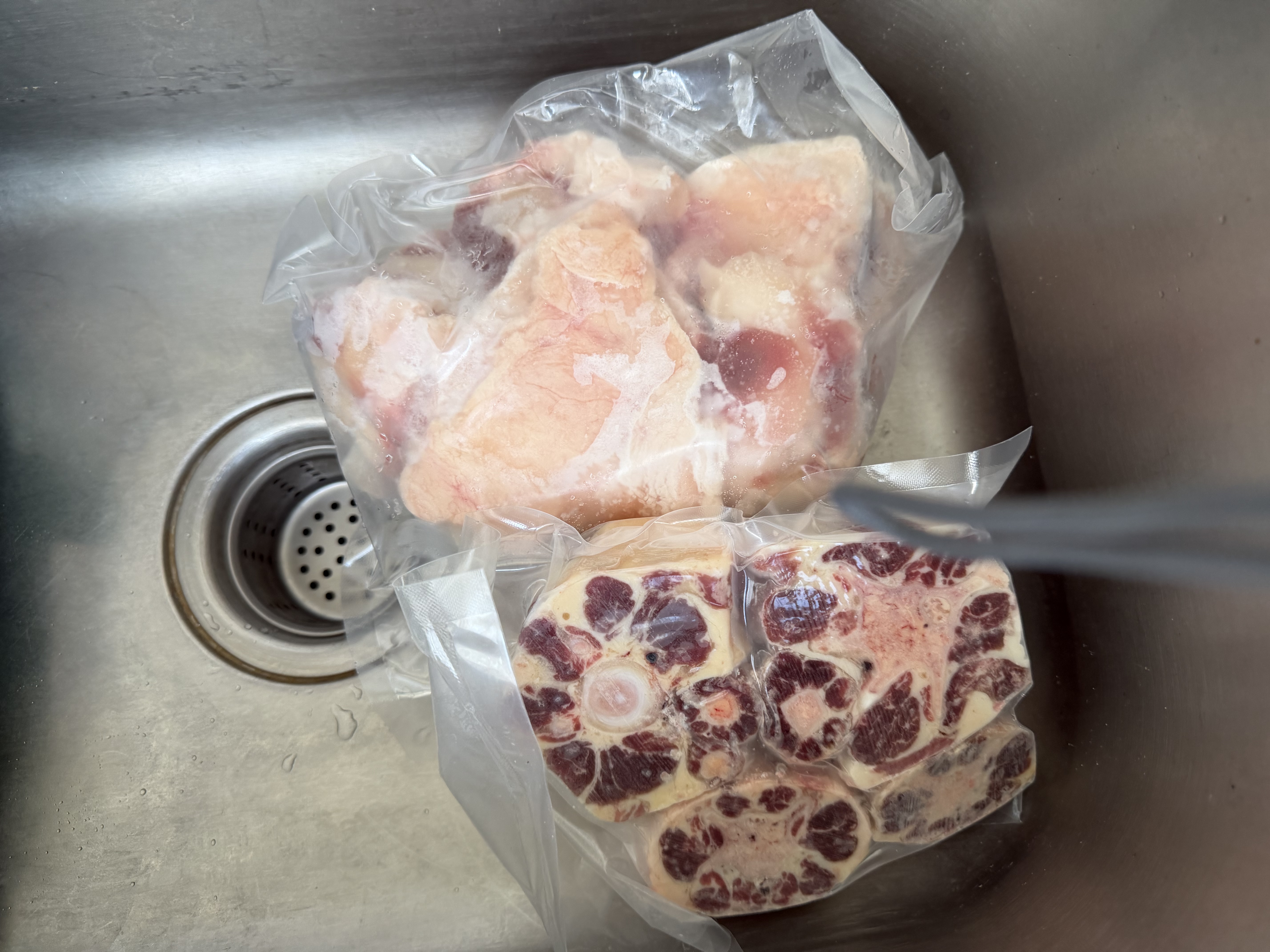 澳纽宝新西兰草饲原切牛尾骨1斤 炖煮食材 生鲜牛肉 实拍图