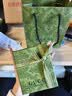 古驰（GUCCI）口红绒雾哑光505唇釉208化妆品套装唇釉情人节礼物送女生女友礼盒 【热卖】绒雾208#轻雾蜜桃 实拍图