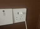 公牛（BULL）开关插座 G12系列五孔带USB+Type-C 30w快充奶油风G12E537暮雪白 实拍图