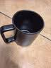 炊大皇马克杯陶瓷杯茶杯经典黑白泡茶杯咖啡杯早餐杯果汁水杯 黑色420ml 实拍图