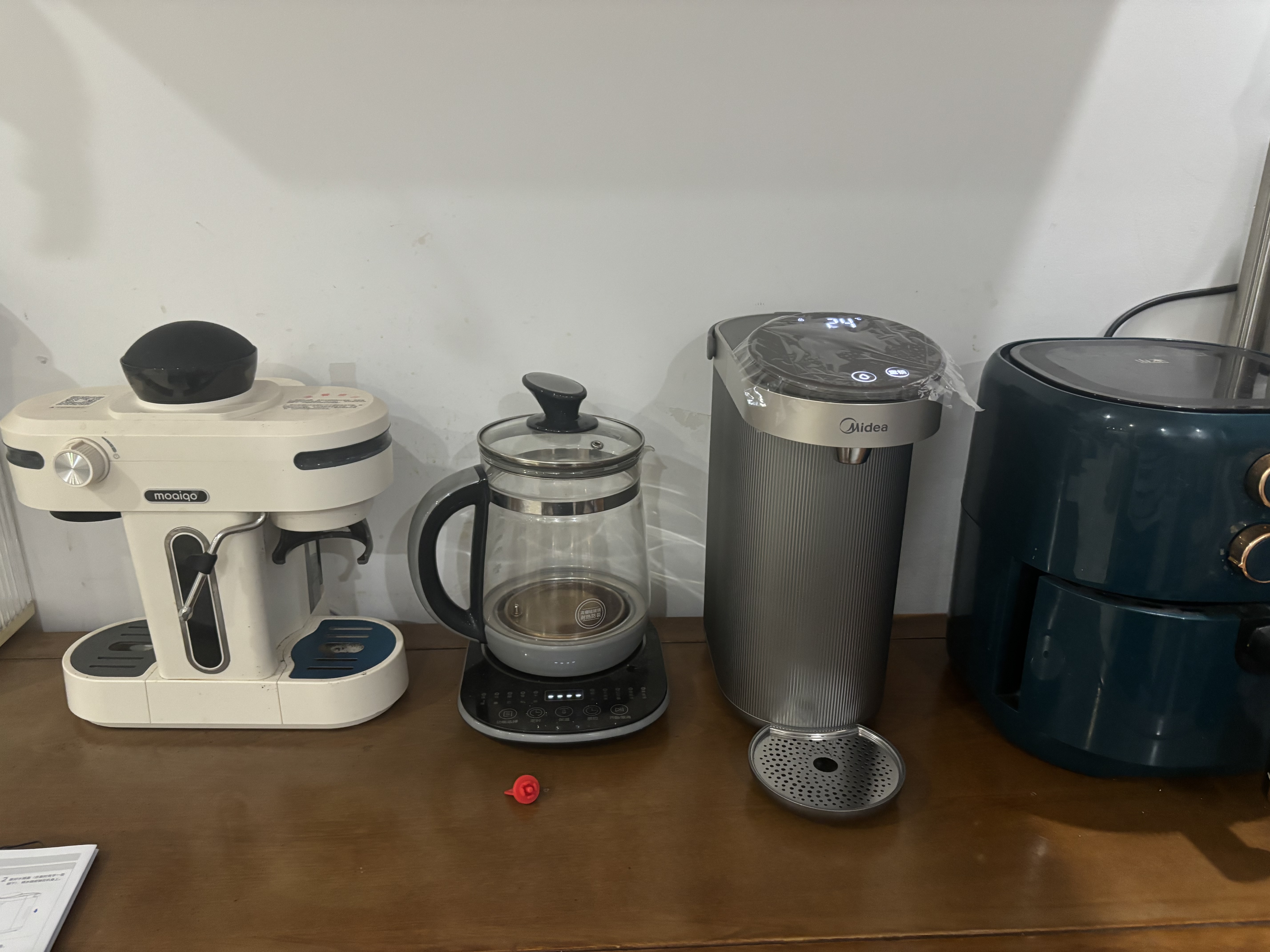 美的（Midea）即热电热水瓶饮水机速沸家用3L容量烧水壶恒温保温一体母婴316L内胆炫彩触控健康不锈钢水路JRT05 实拍图