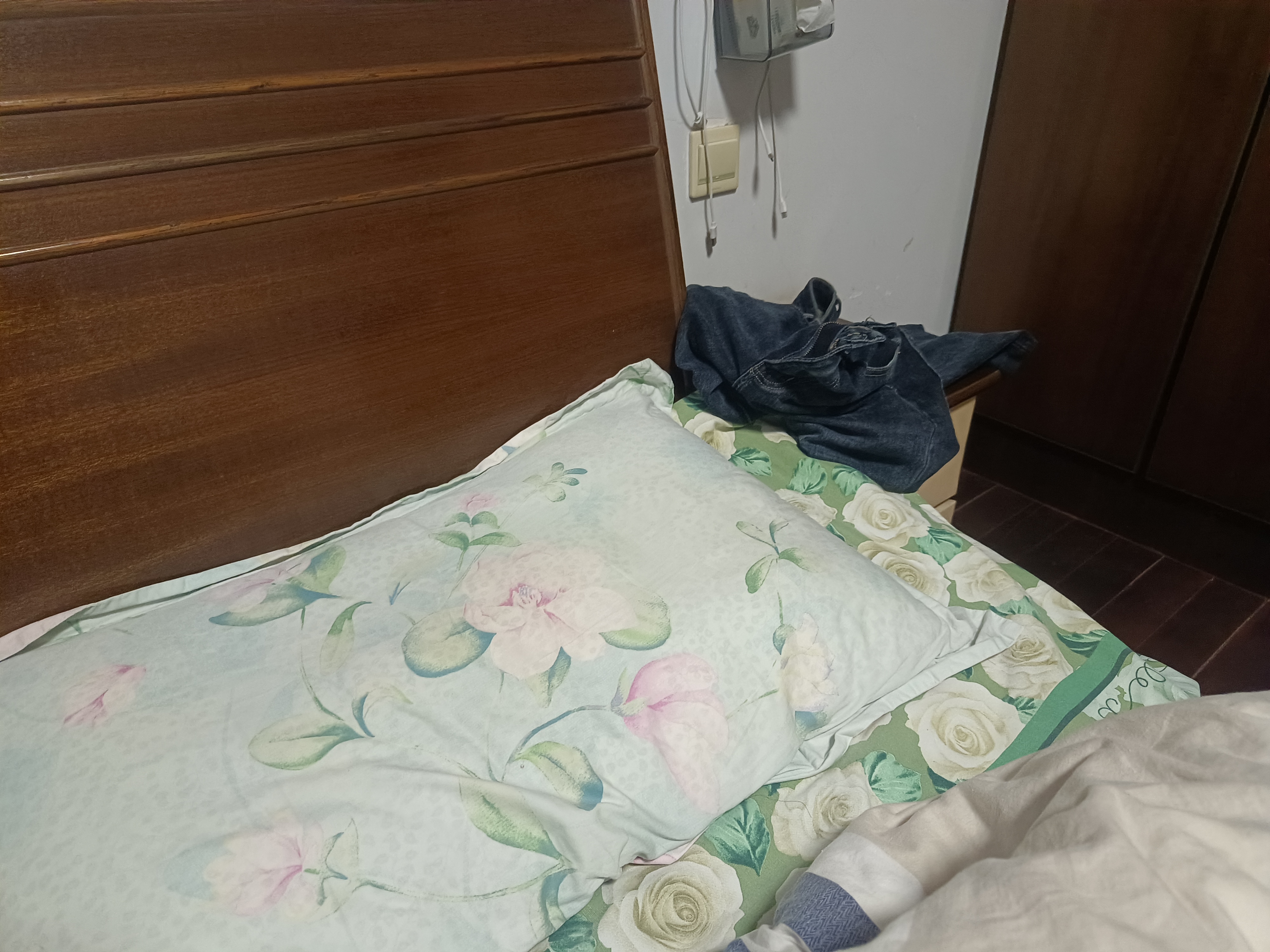 雅鹿·自由自在A类枕头枕芯护颈酒店中高低枕成人男士专用 白色单只装  一对拍2 实拍图