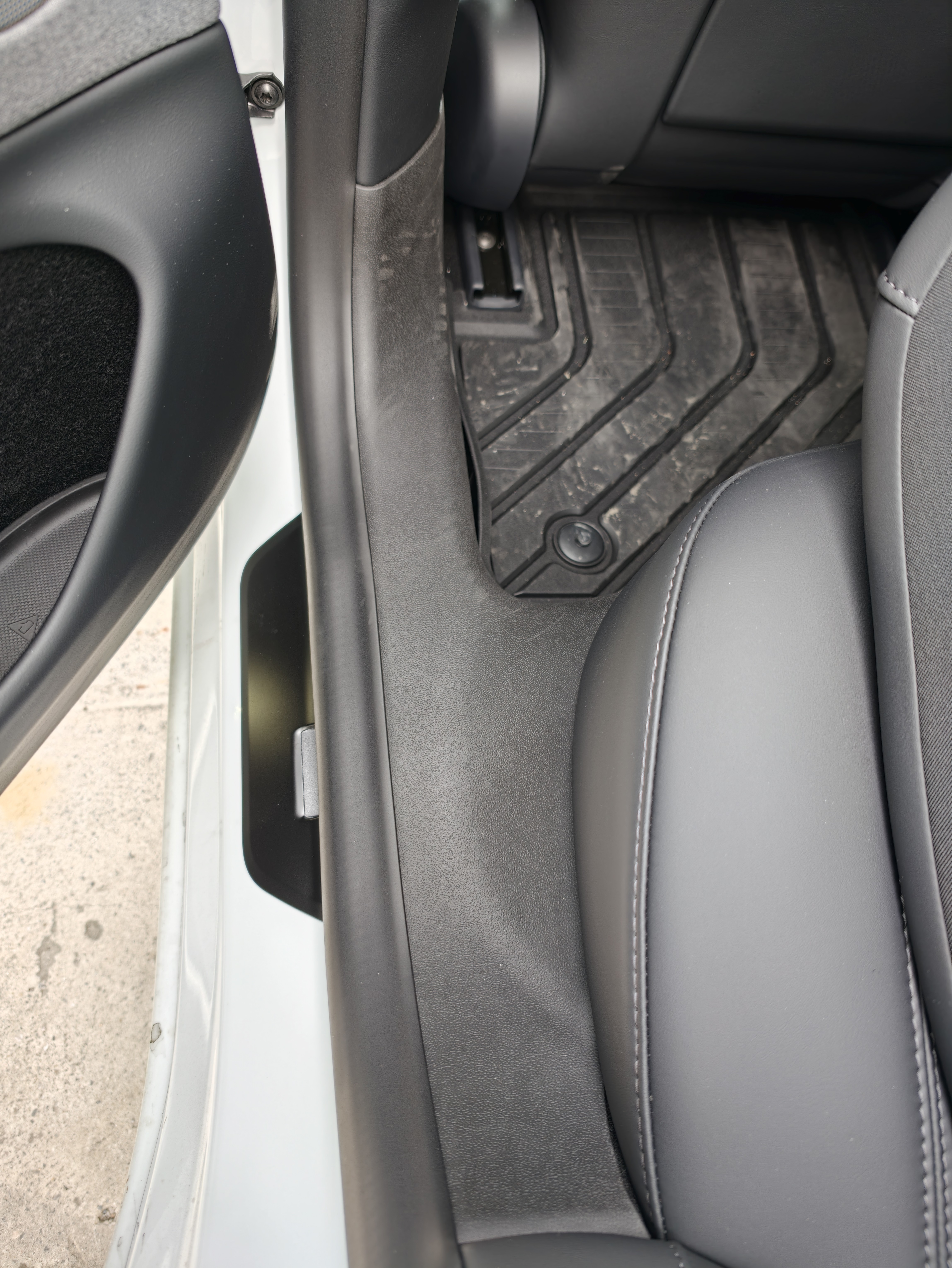 固特异（Goodyear）门槛条适用于特斯拉焕新Model3换新中控台侧边防护板防水防踢 实拍图