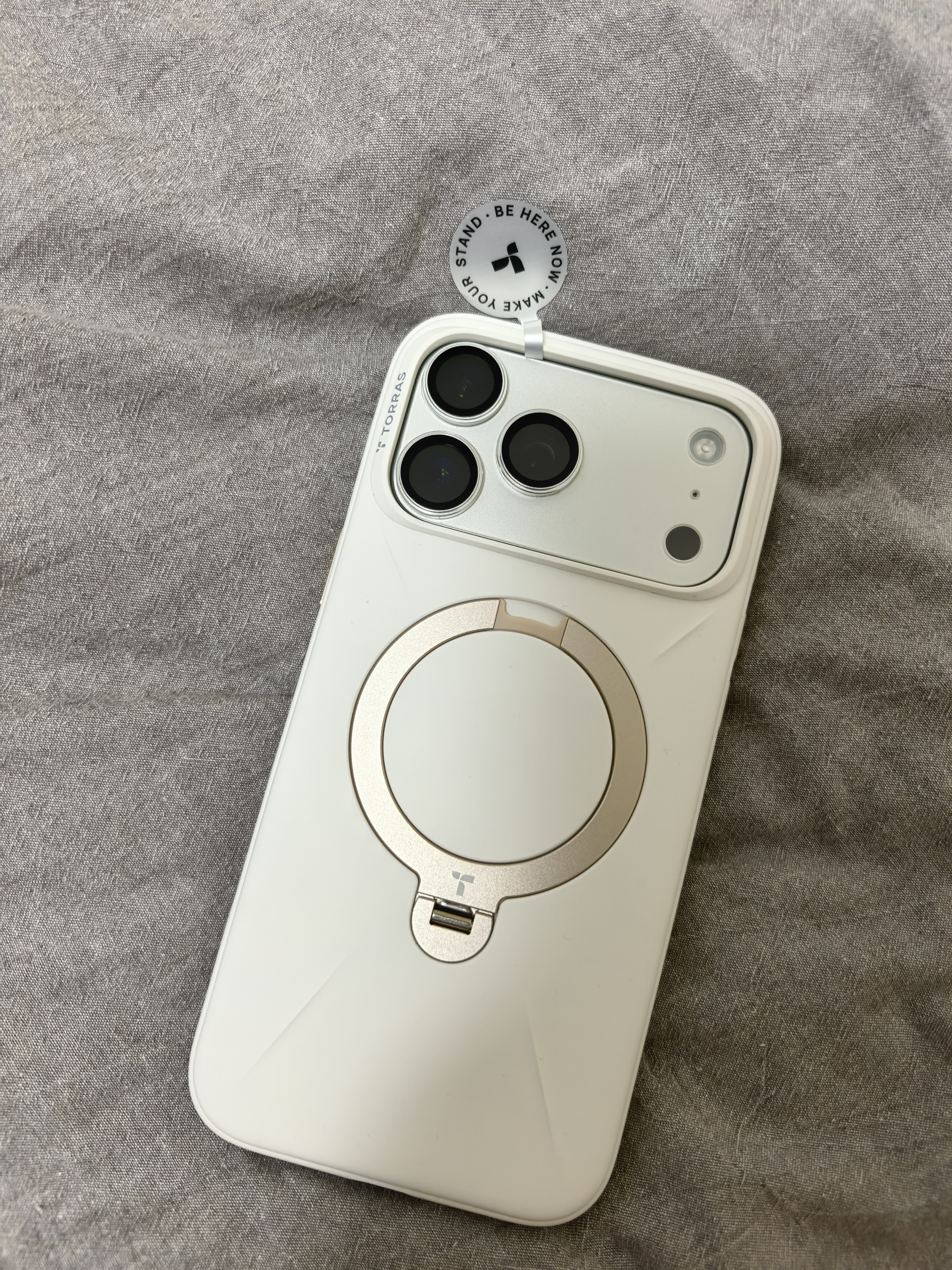 图拉斯支点壳Q3Mono【papi酱同款丨亲肤液态硅胶】 适用苹果18promax手机壳iphone18pro磁吸17支架16防摔 【雪漾白】热销爆款 iPhone18ProMax丨兼容17ProMa 实拍图