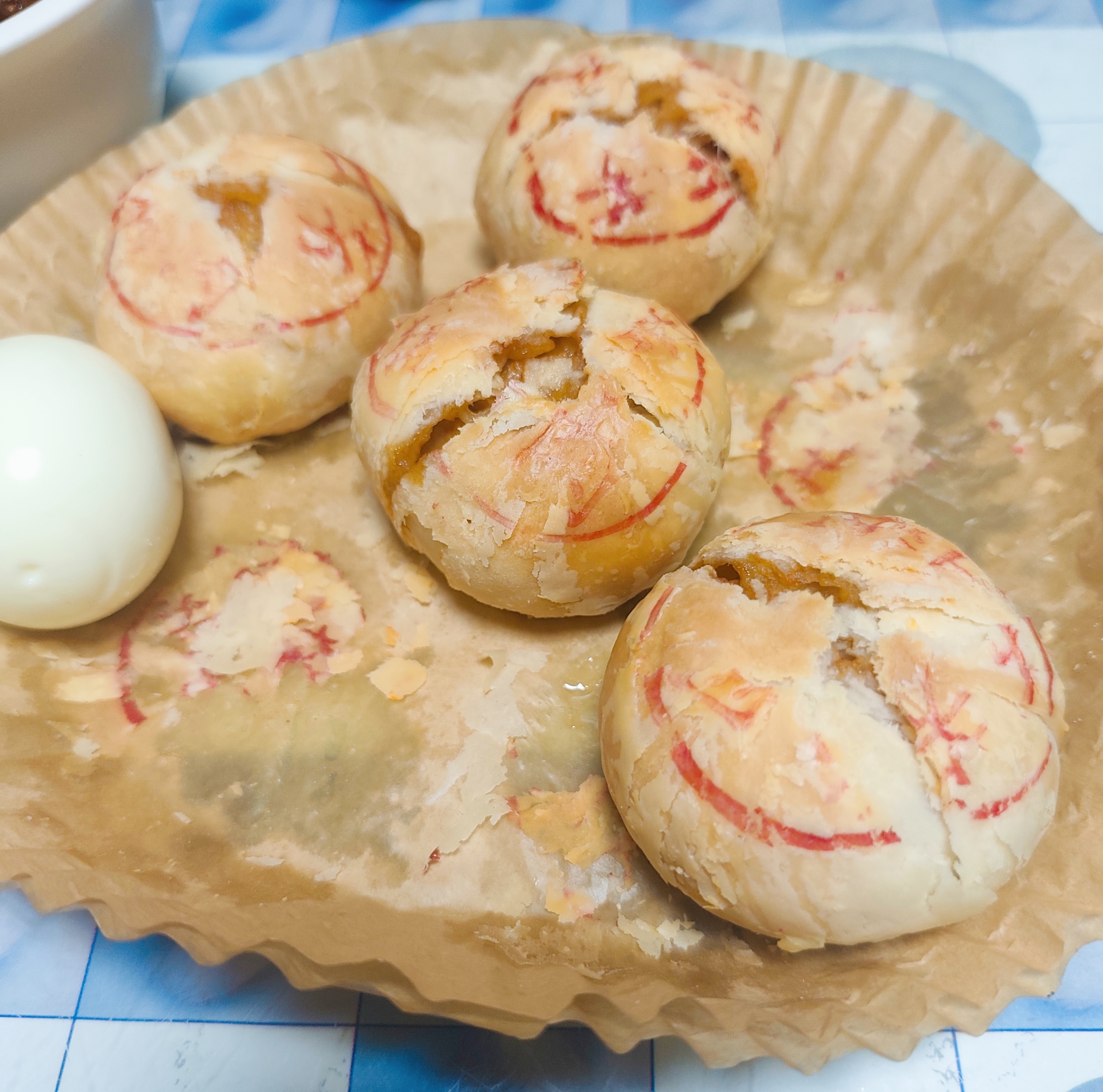 五芳斋速冻鲜肉月饼70g*6只 中秋节冷冻生胚酥皮月饼早餐食材 实拍图