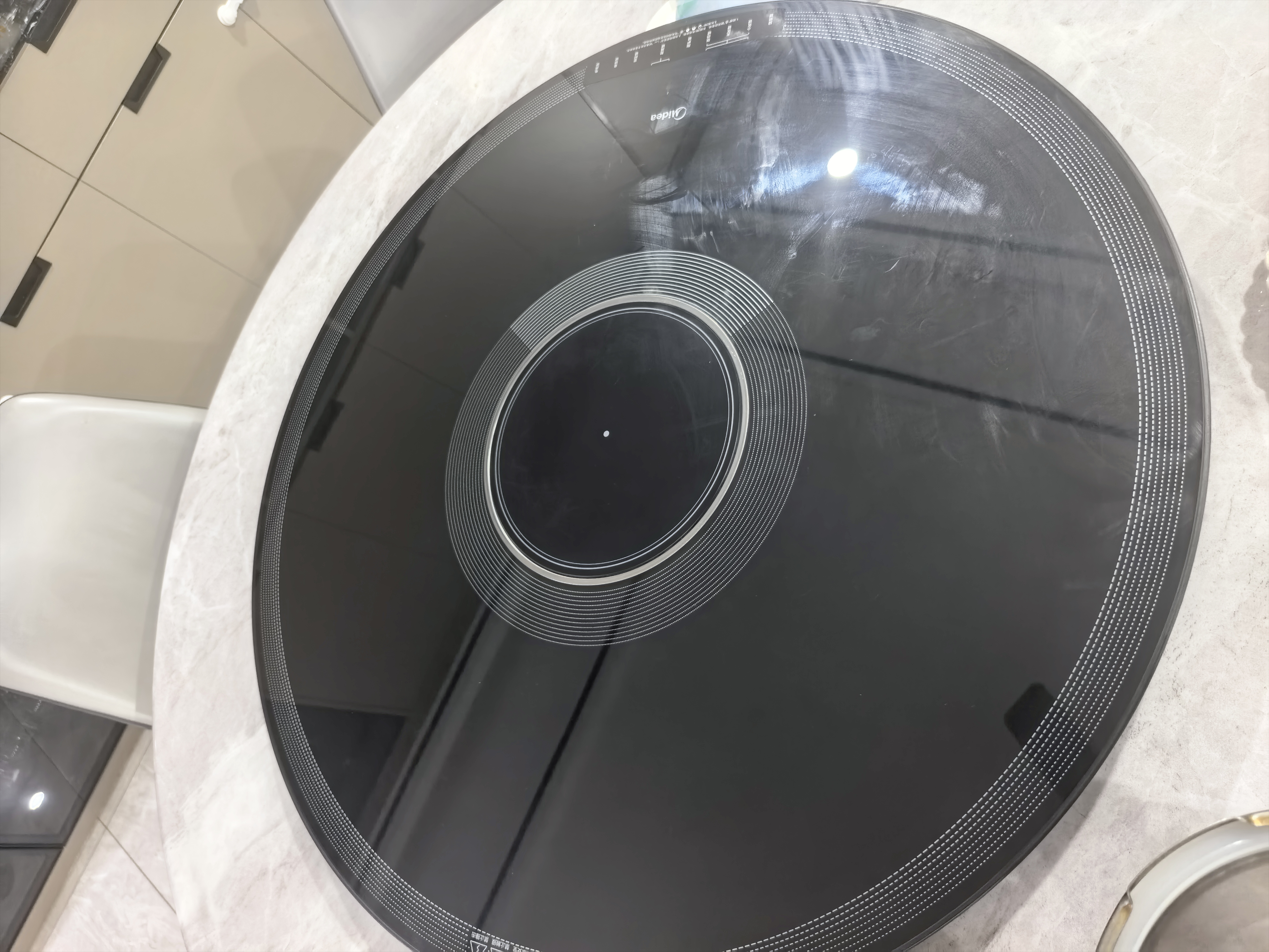 美的（Midea）小欢聚暖菜板加热热菜保温板 2000W电陶炉火锅家用多功能旋转餐桌转盘圆形80CM 双11特惠HBU80YH 实拍图