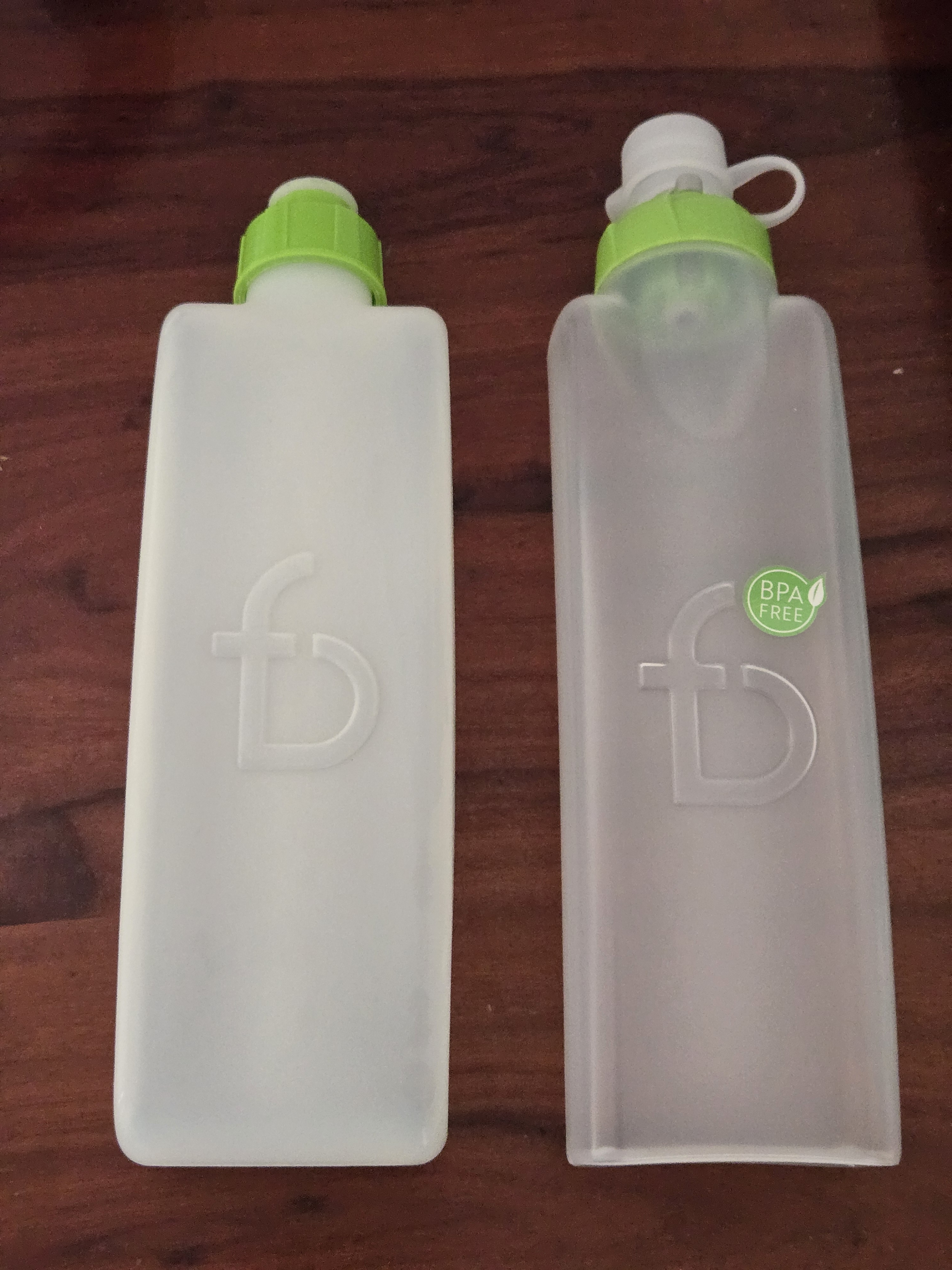 飞比特【运动水壶】跑步马拉松便携软水杯大容量 2.0款 荧光绿 330ml 实拍图