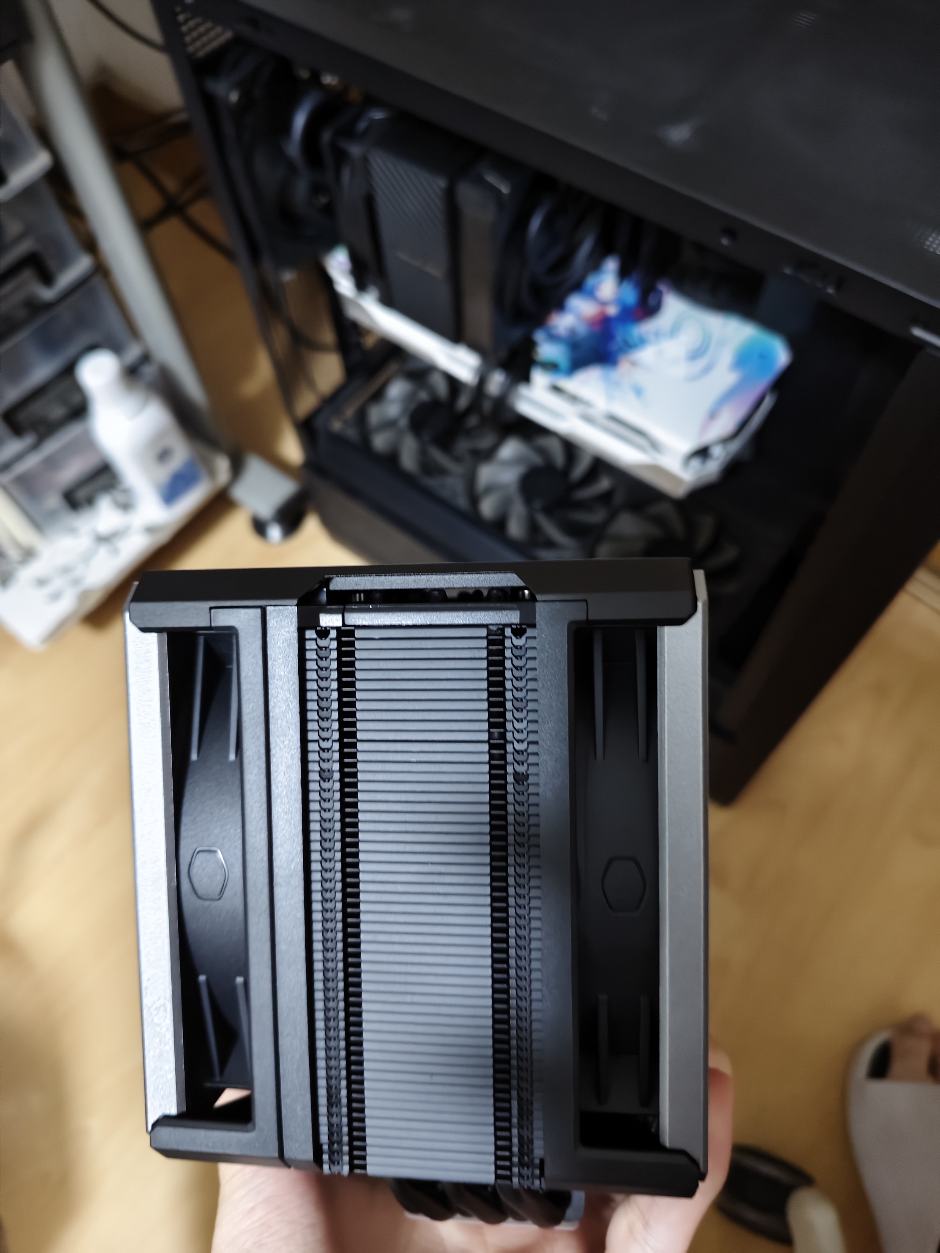 酷冷至尊（CoolerMaster）Hyper 612 Pro CPU风冷散热器 单塔/三代超导6热管/双莫比乌斯风扇/金属拉丝磁吸顶盖/多平台扣具 实拍图