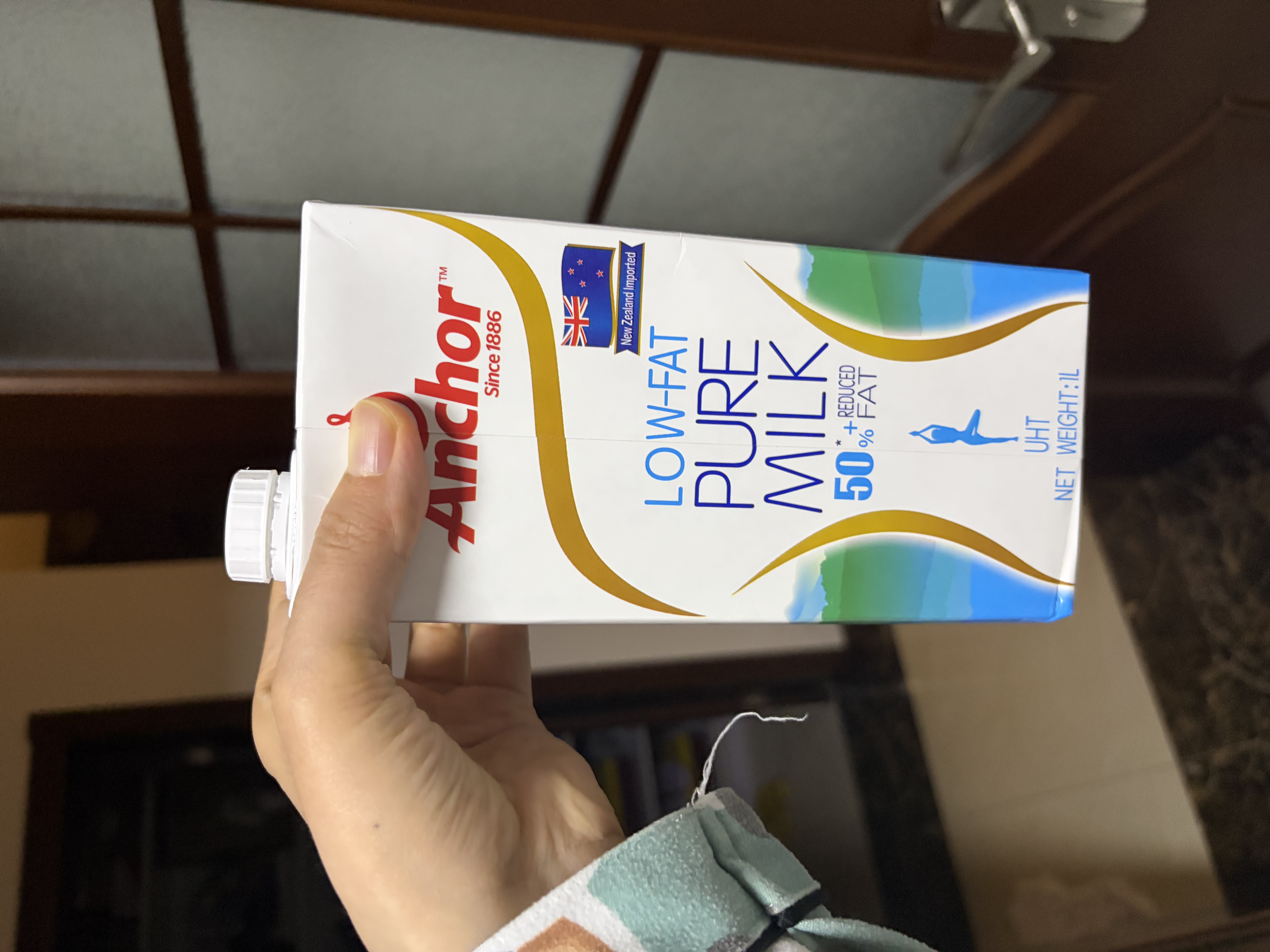 安佳（Anchor）低脂牛奶高钙纯牛奶新西兰原装进口草饲1L*12盒 减少50%脂肪  实拍图