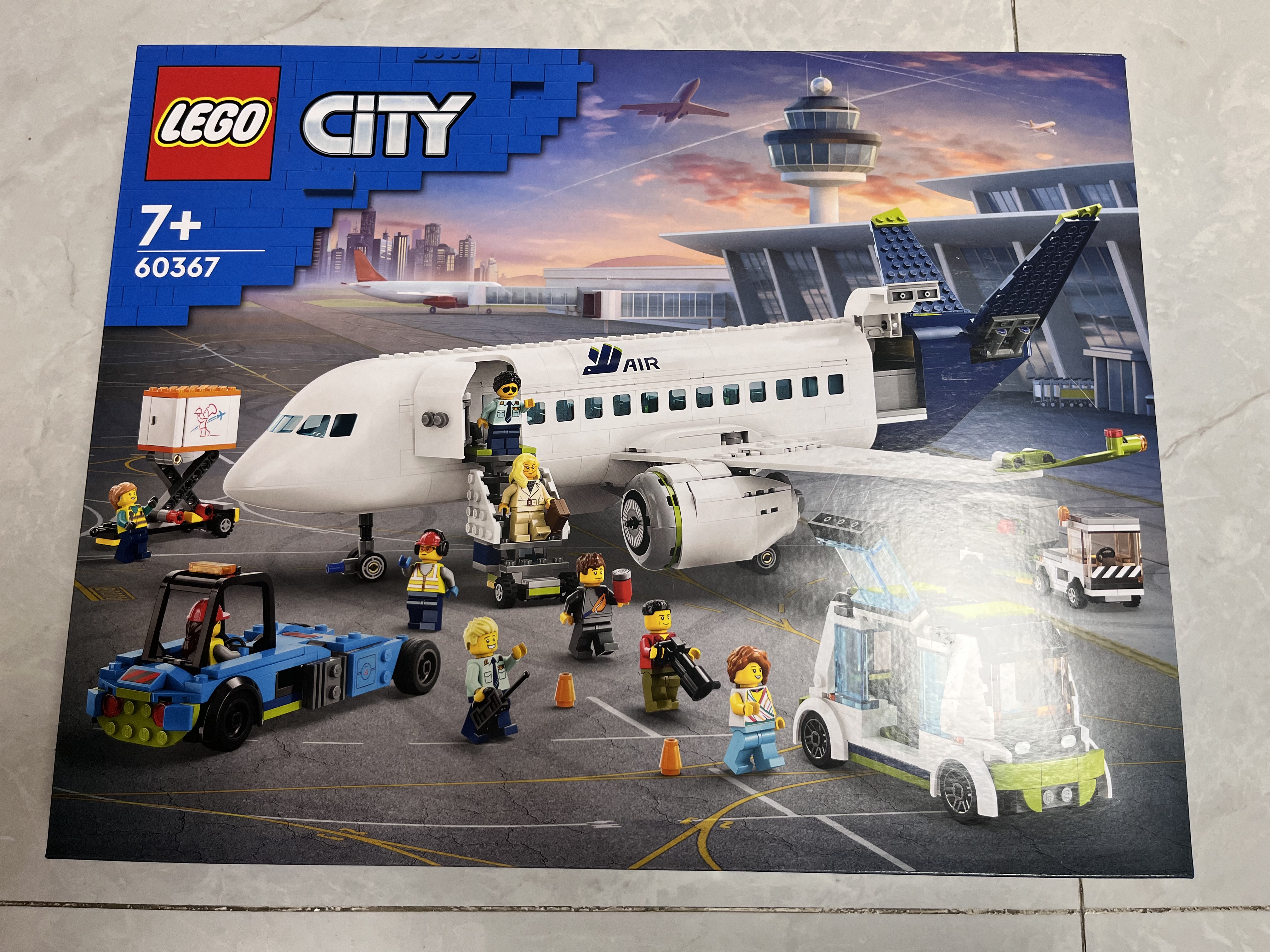 乐高（LEGO）积木城市组60367 客运飞机男女孩儿童玩具生日礼物赠礼袋 实拍图